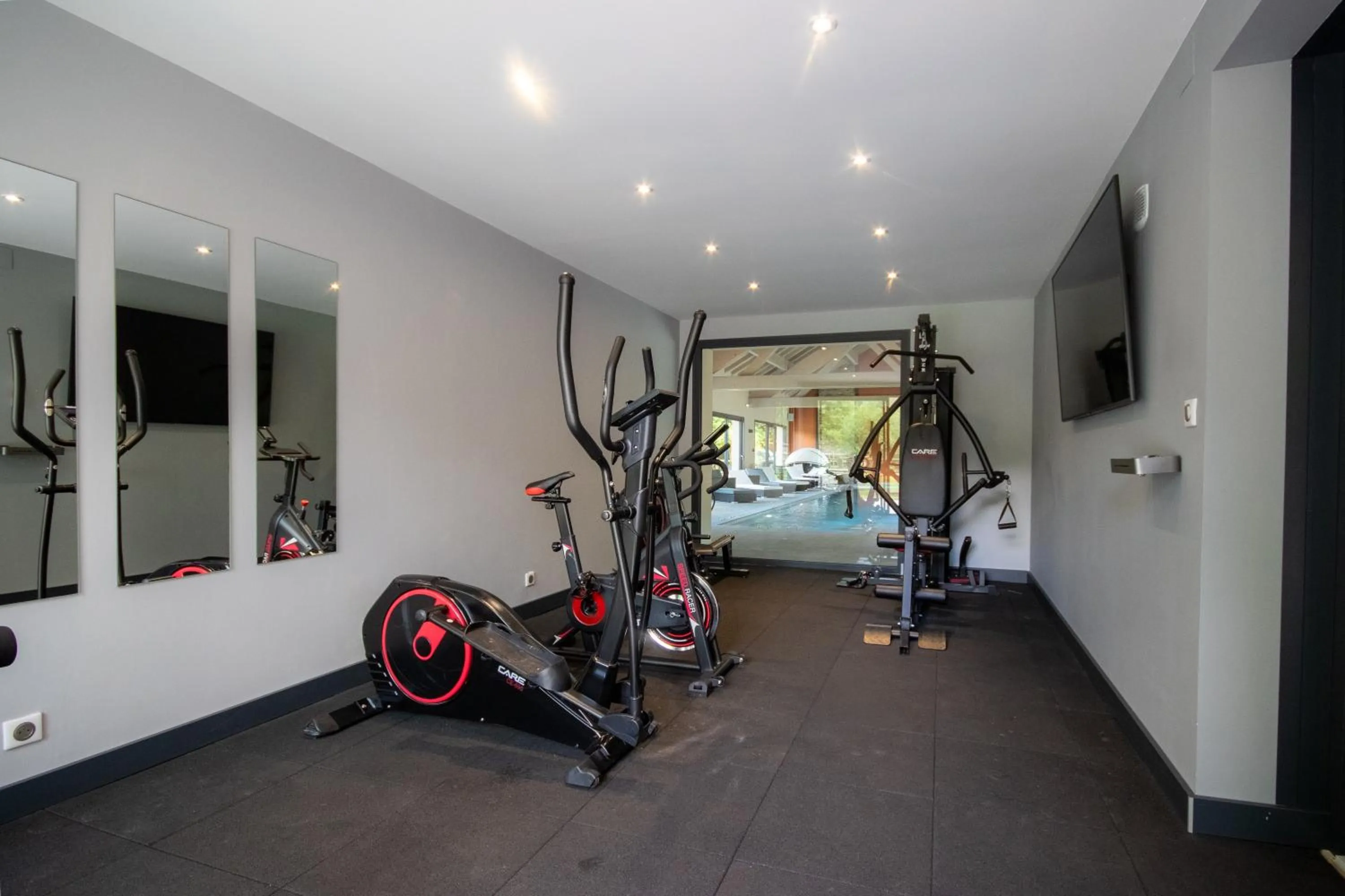 Fitness centre/facilities in Hôtel Restaurant Le Régal