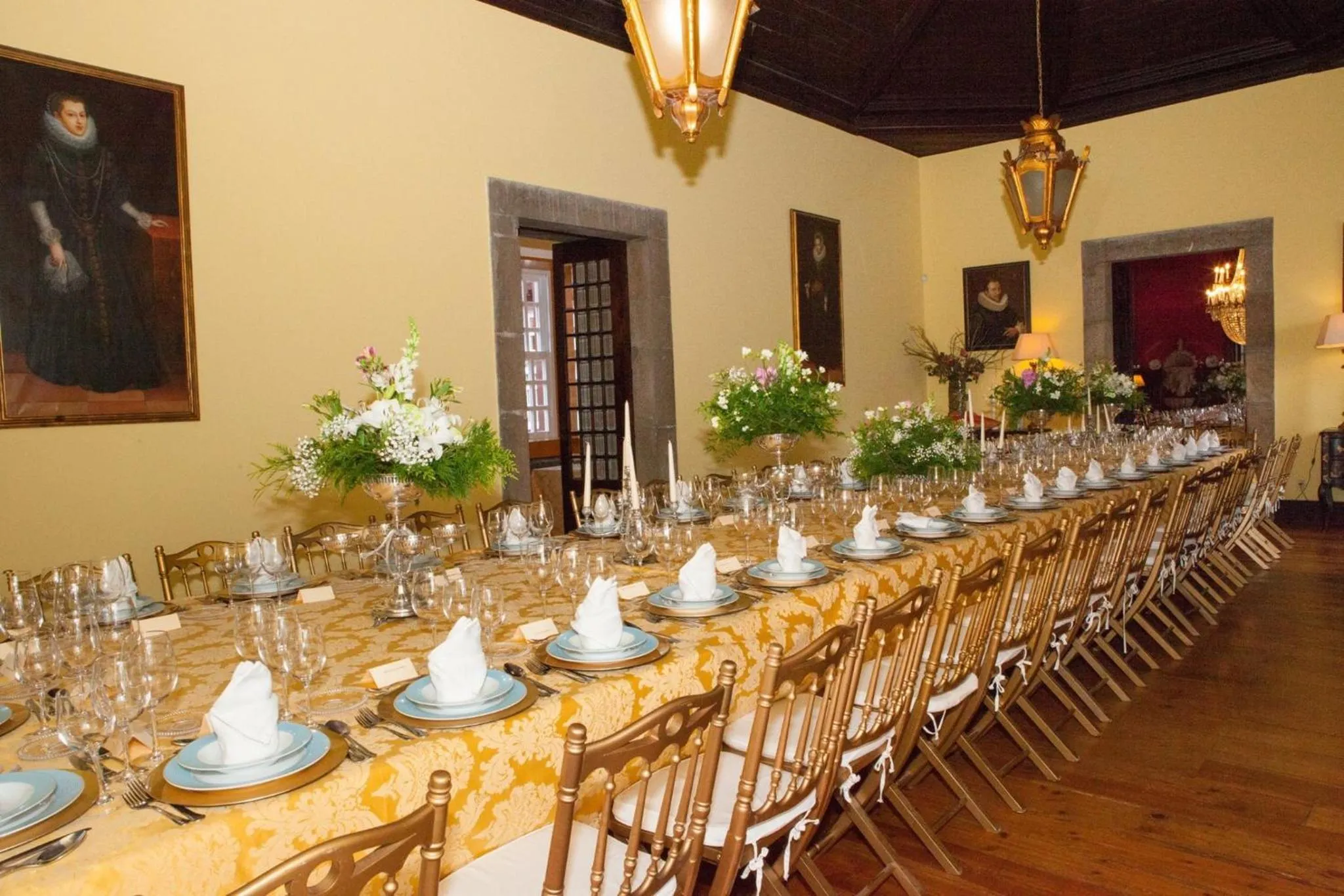 Property building in Casa de Quintã