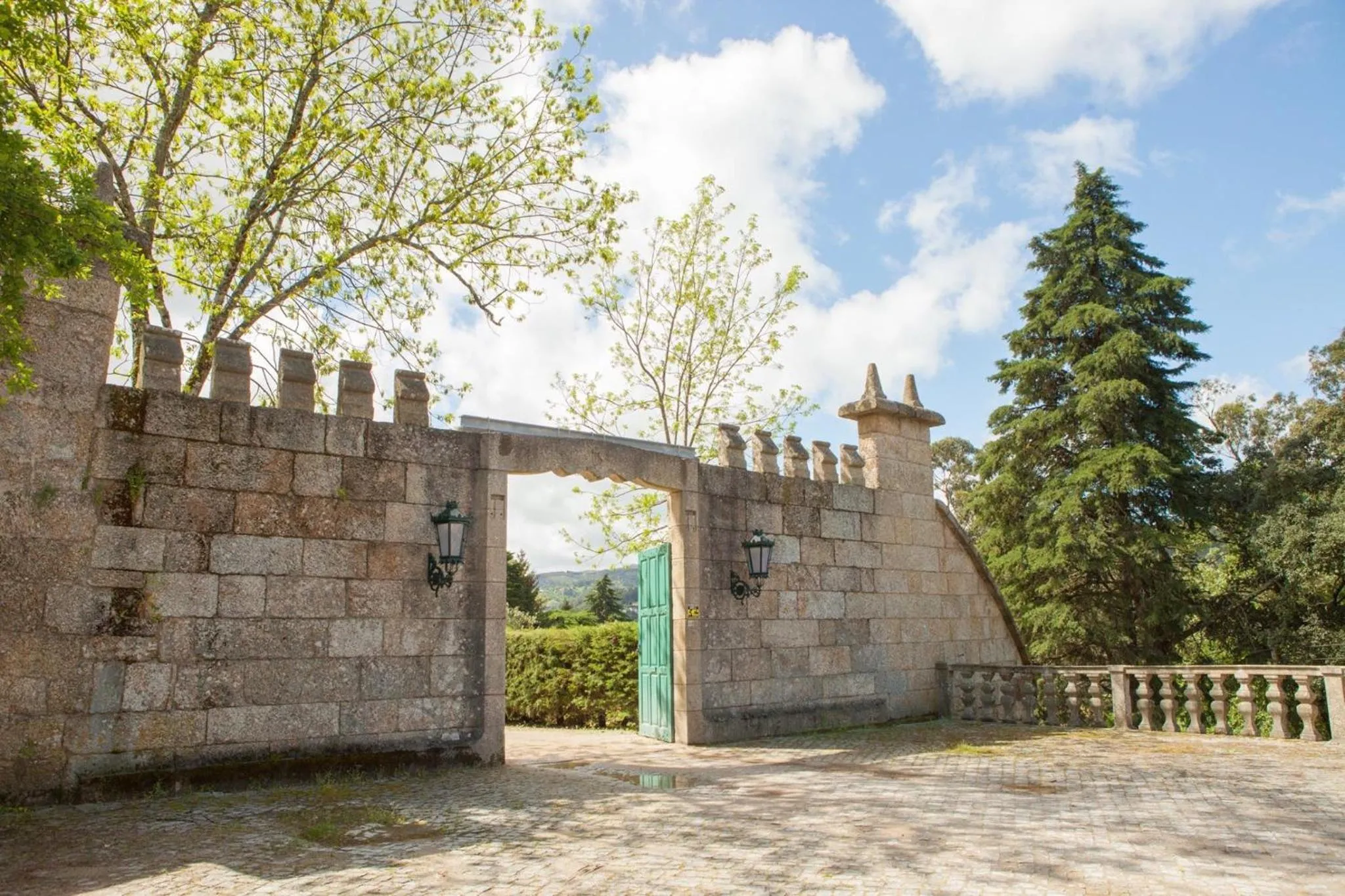 Property building in Casa de Quintã