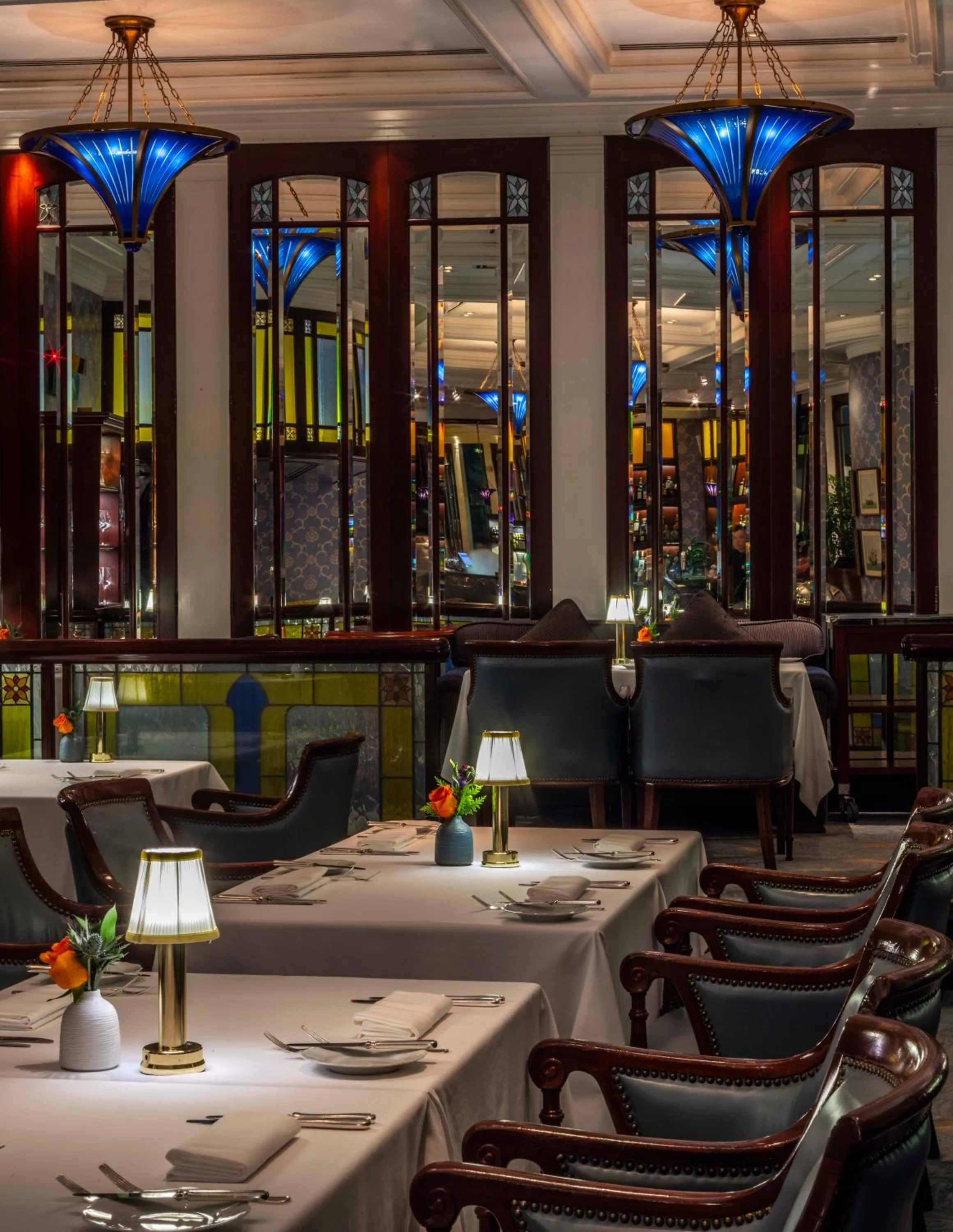 Restaurant/places to eat in Island Shangri-La, Hong Kong