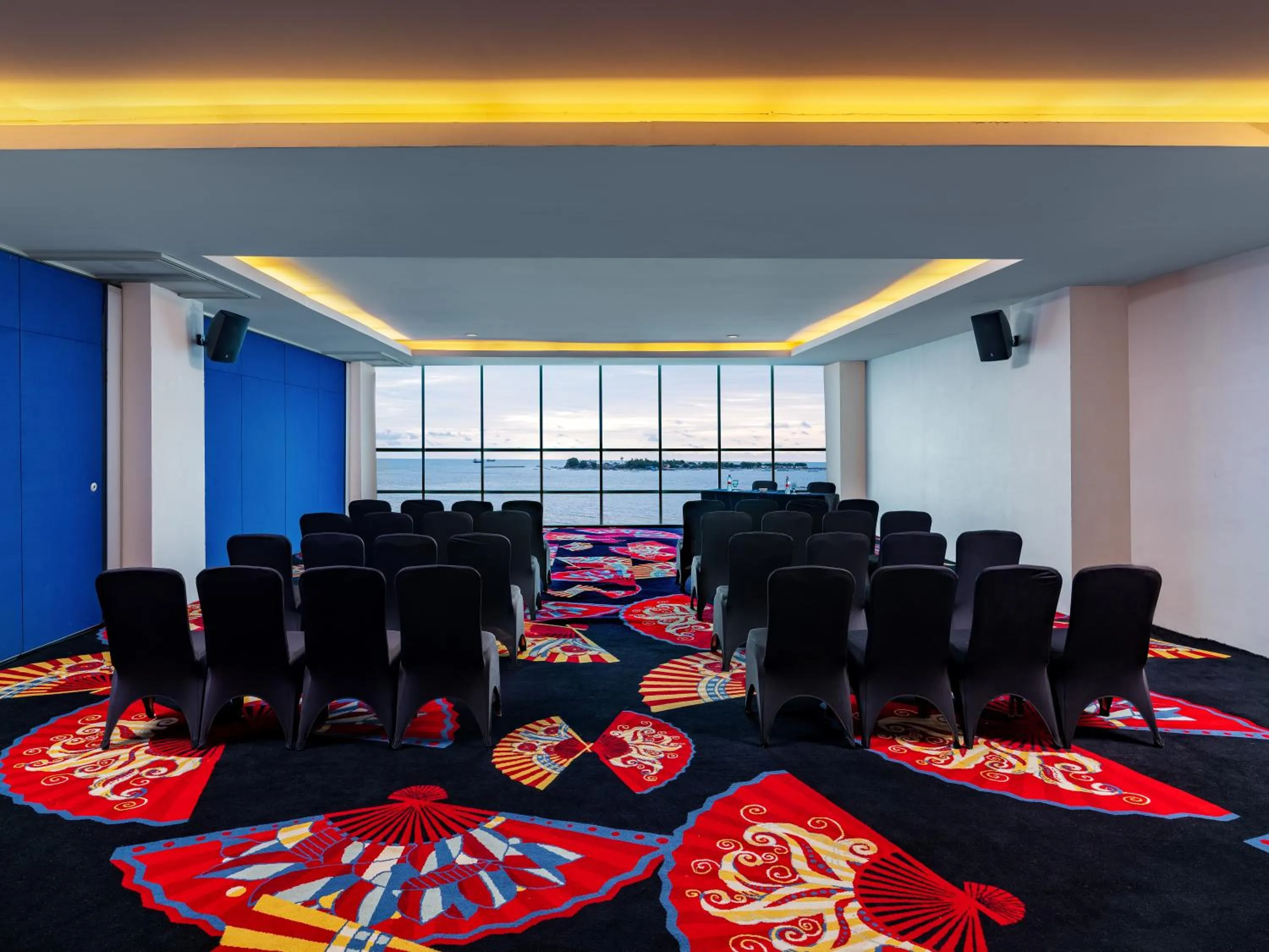 Meeting/conference room in Swiss-Belhotel Makassar