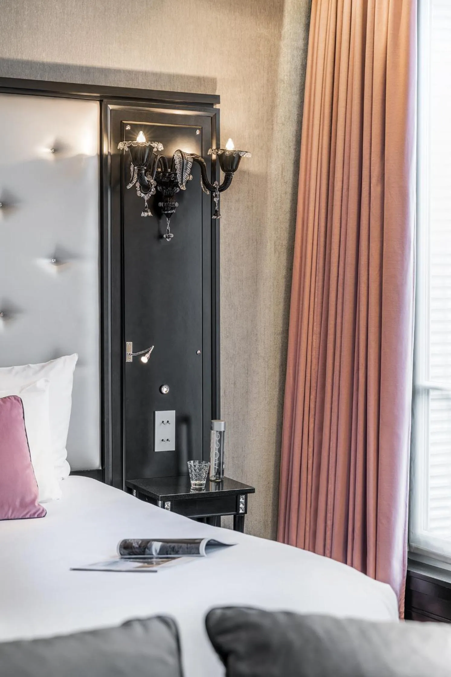 Bedroom, Bed in Maison Albar - Le Diamond