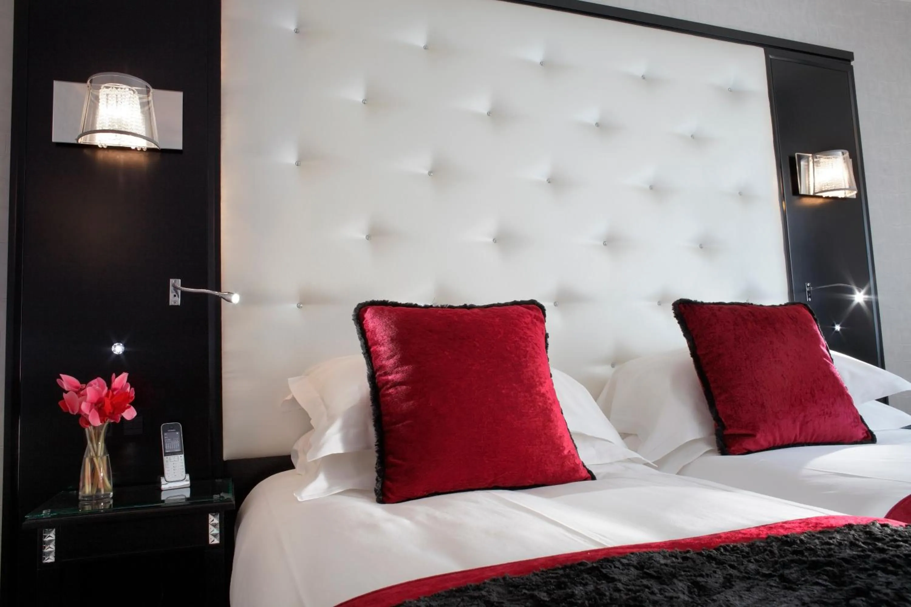 Photo of the whole room, Bed in Maison Albar - Le Diamond