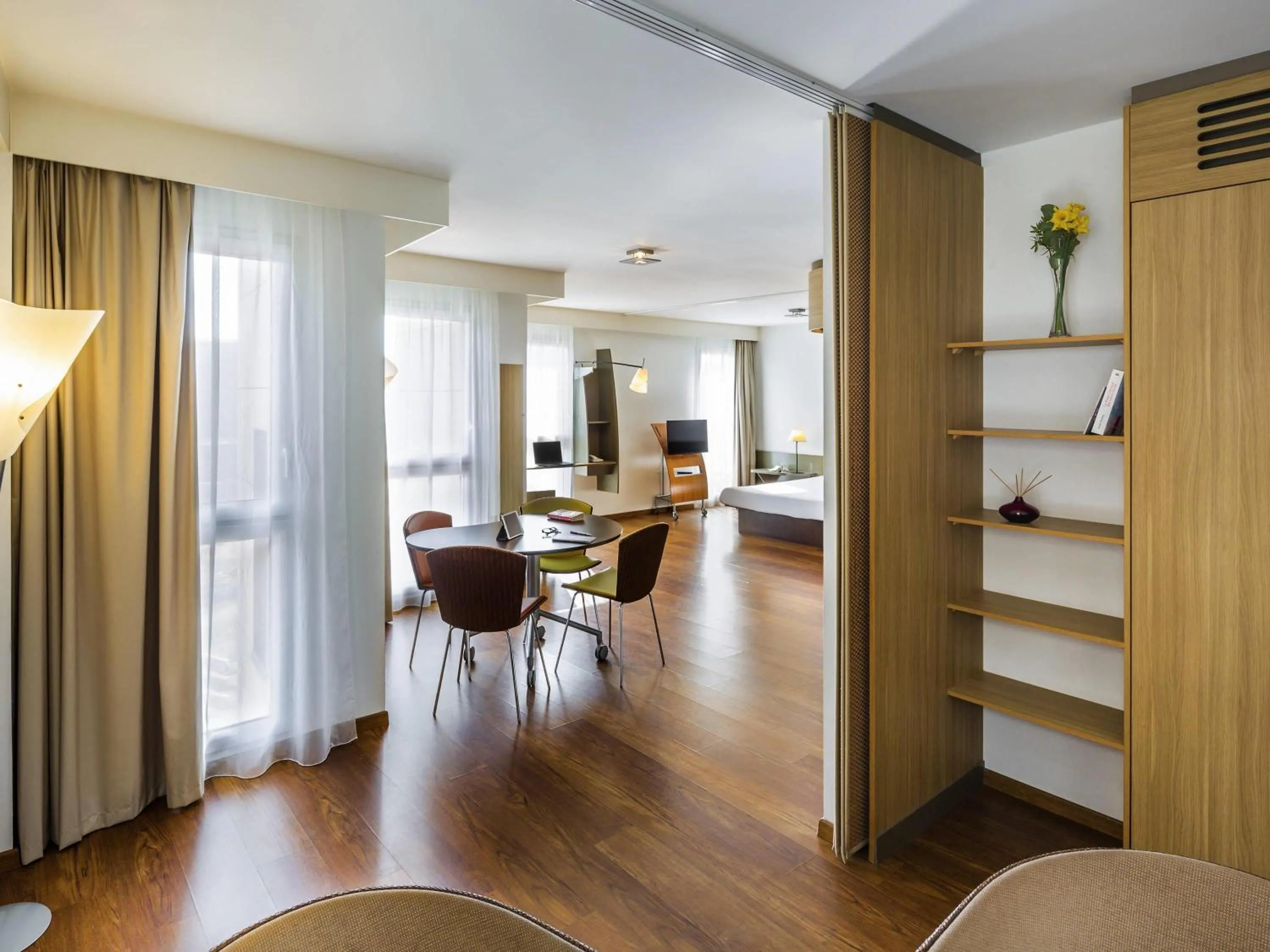 Bedroom in Aparthotel Adagio Nantes Centre