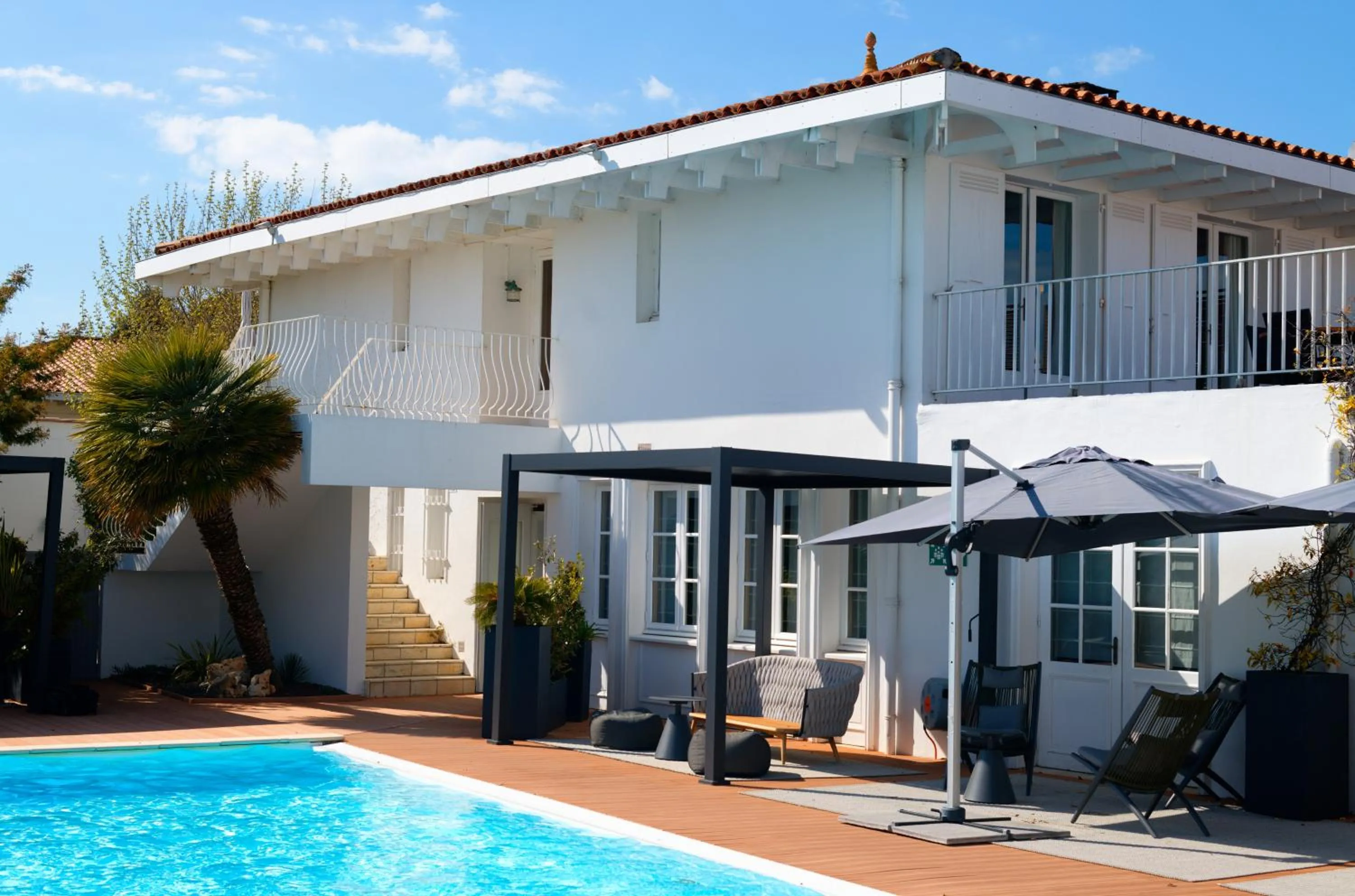 Property building in HR Hôtel-Restaurant & Spa Marin