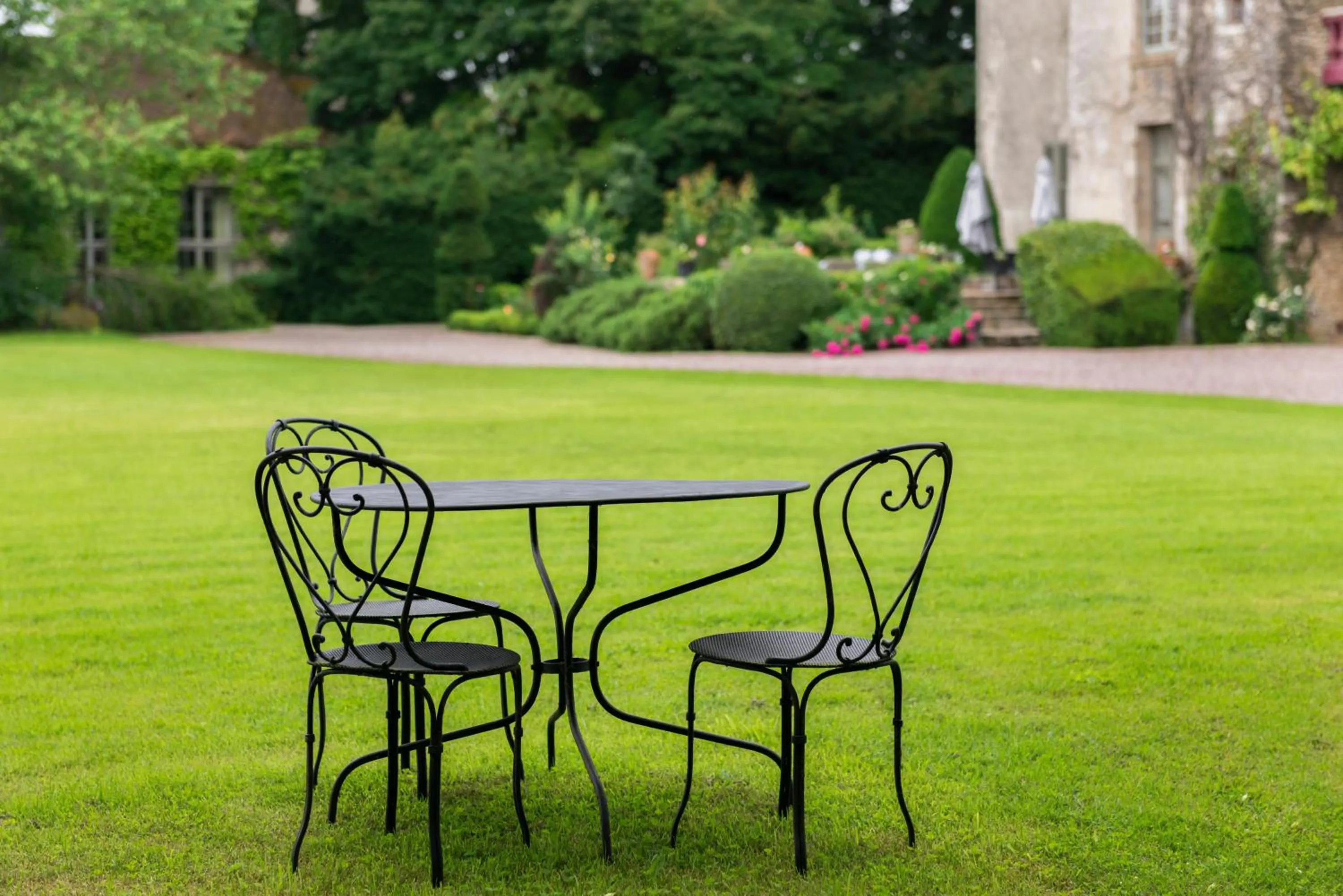 Spring in Château de Saint Paterne