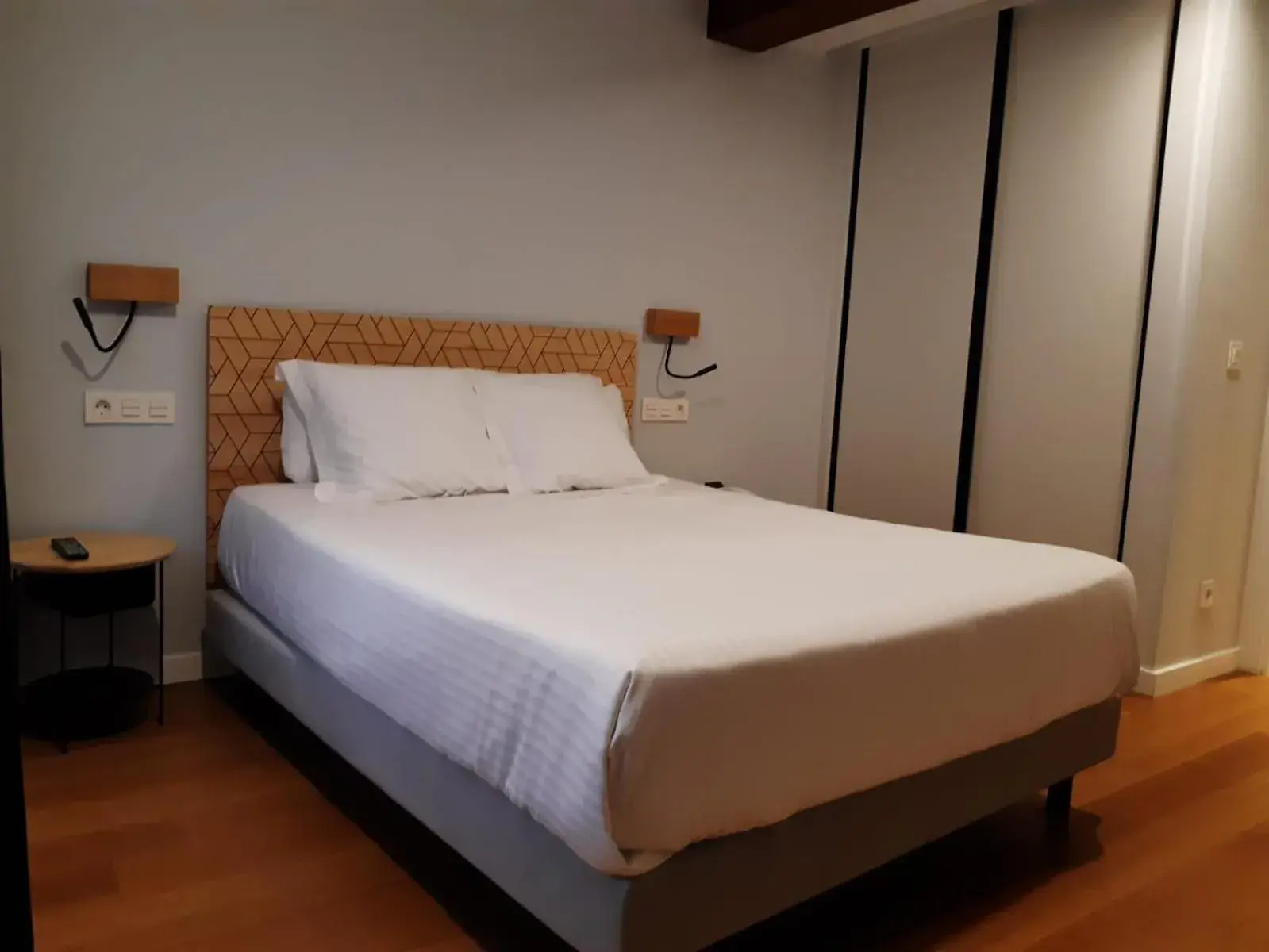 Double or Twin Room in Hotel Puerto de Llanes Double or Twin Room in Hotel Puerto de Llanes