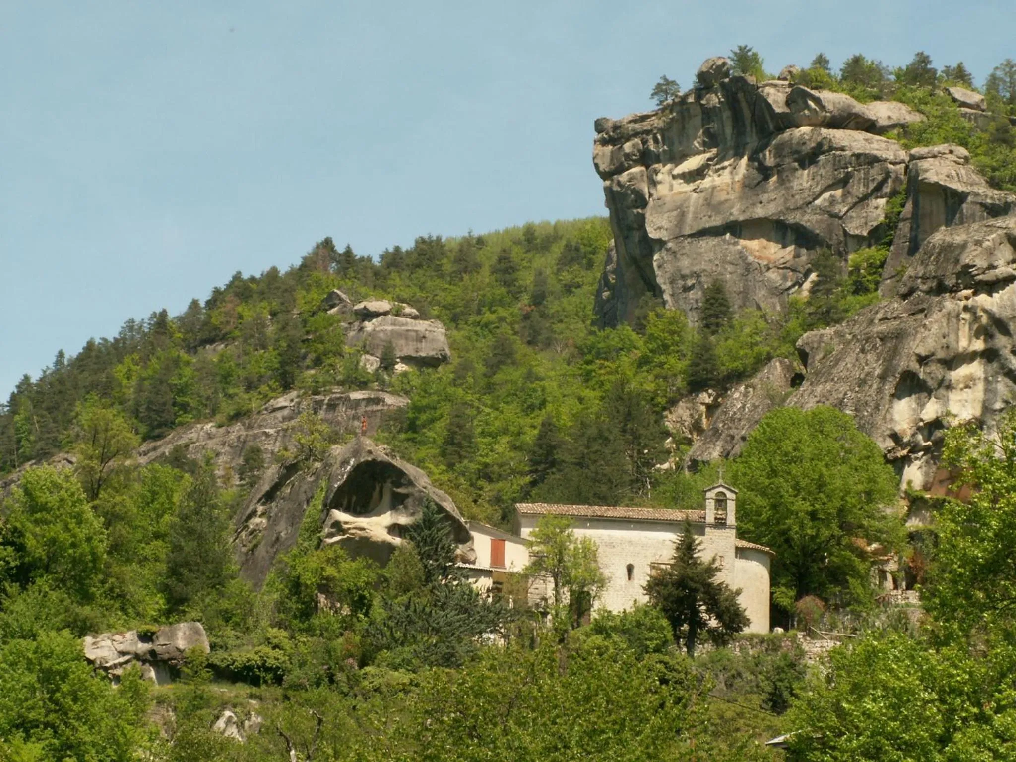 Hiking in Le Beausejour