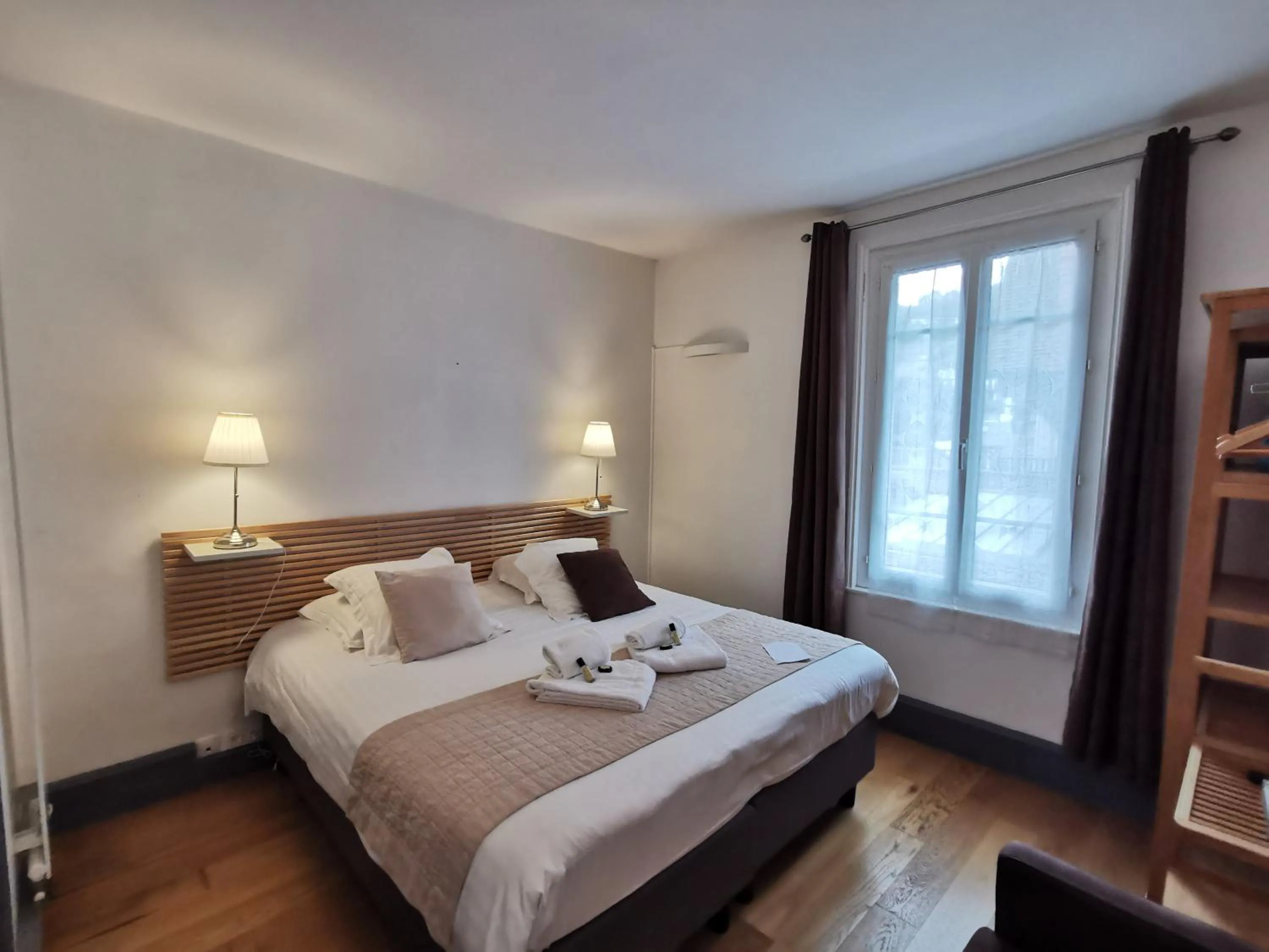 Bed in Hotel Des Falaises