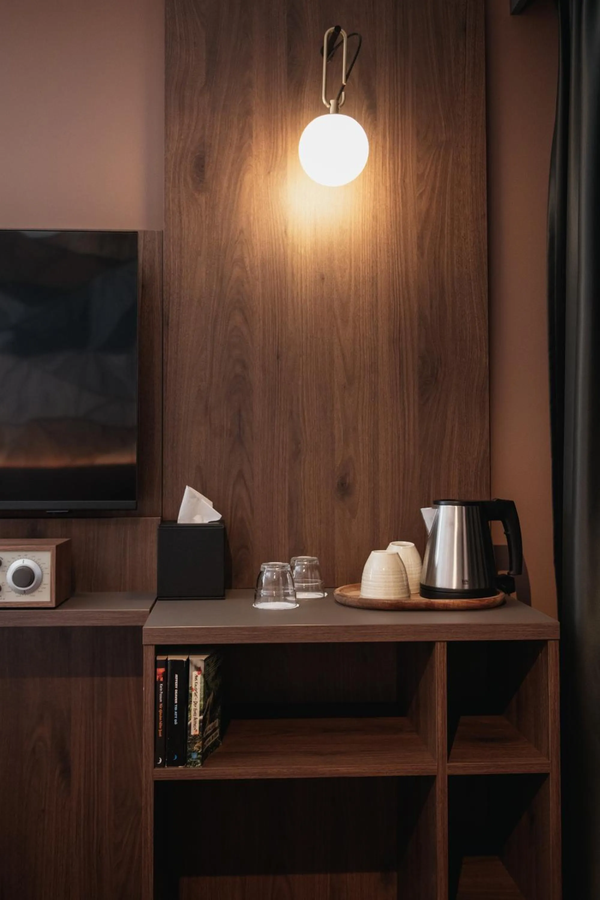 Coffee/tea facilities in Home Hotel Bergmästaren