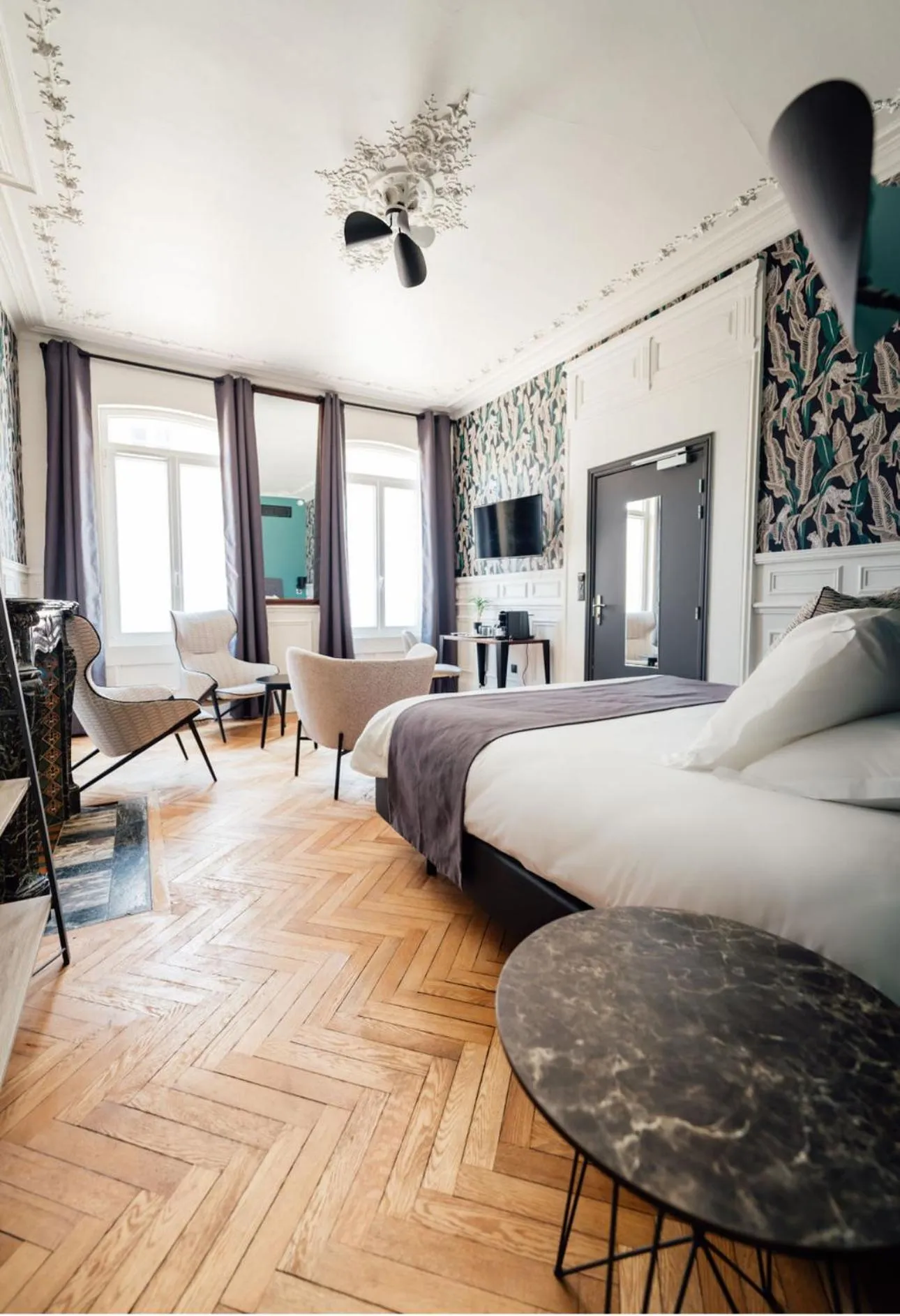 Bed in La villa 10 HÔTEL SPA