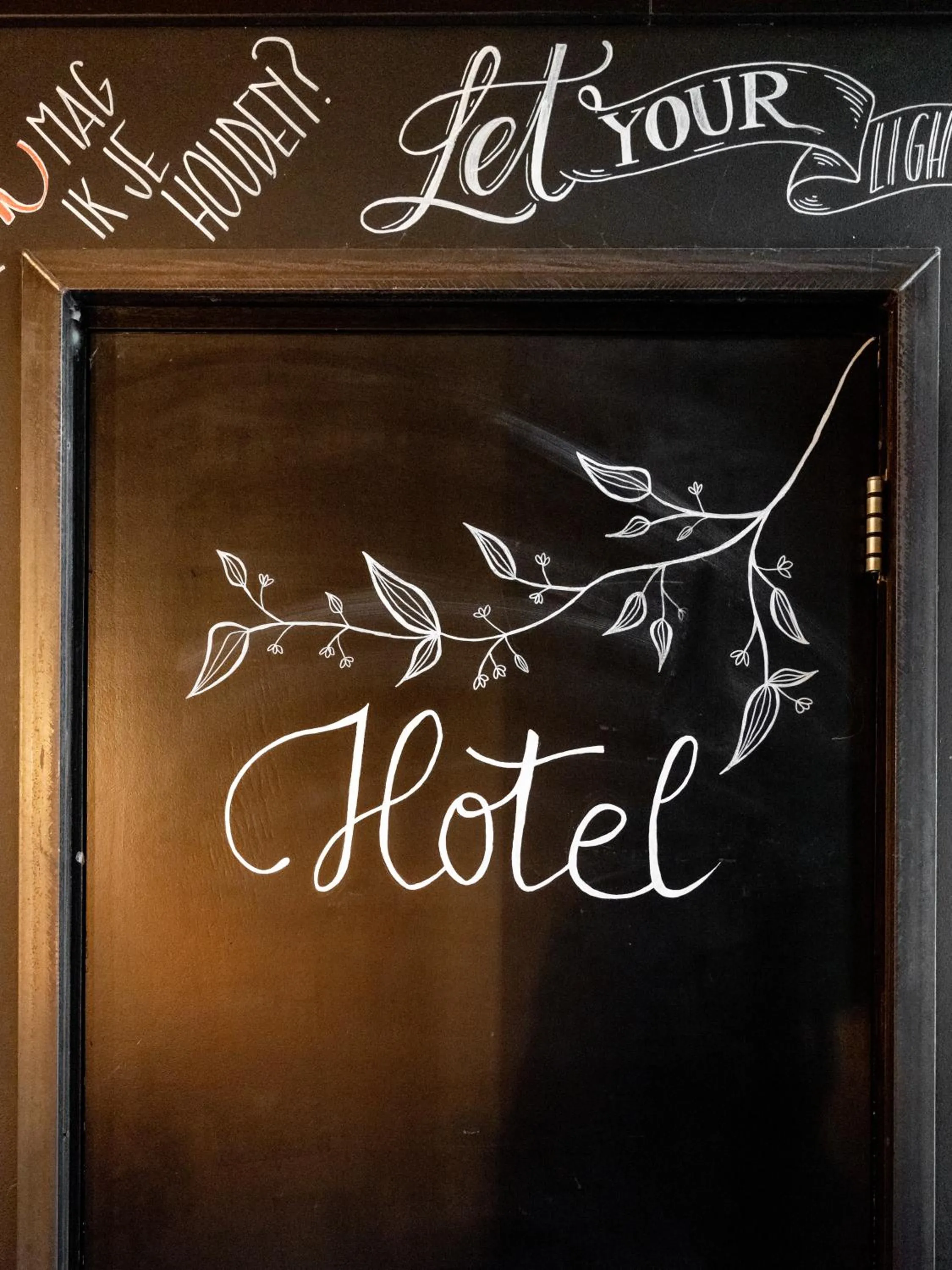 Decorative detail in Wolf Hotel Kitchen & Bar