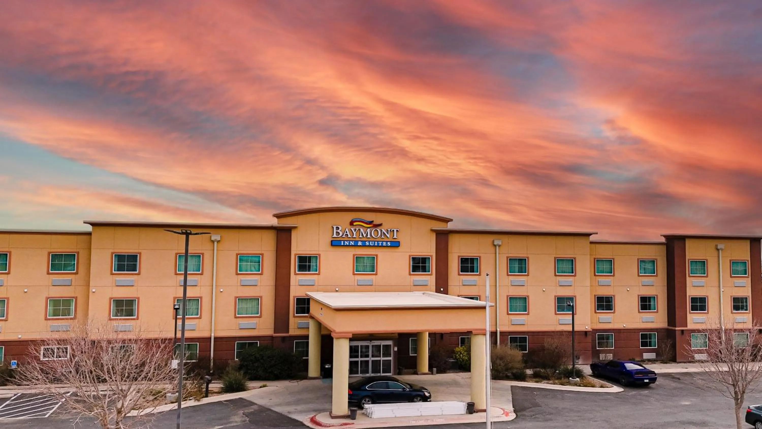 Baymont by Wyndham Midland Center