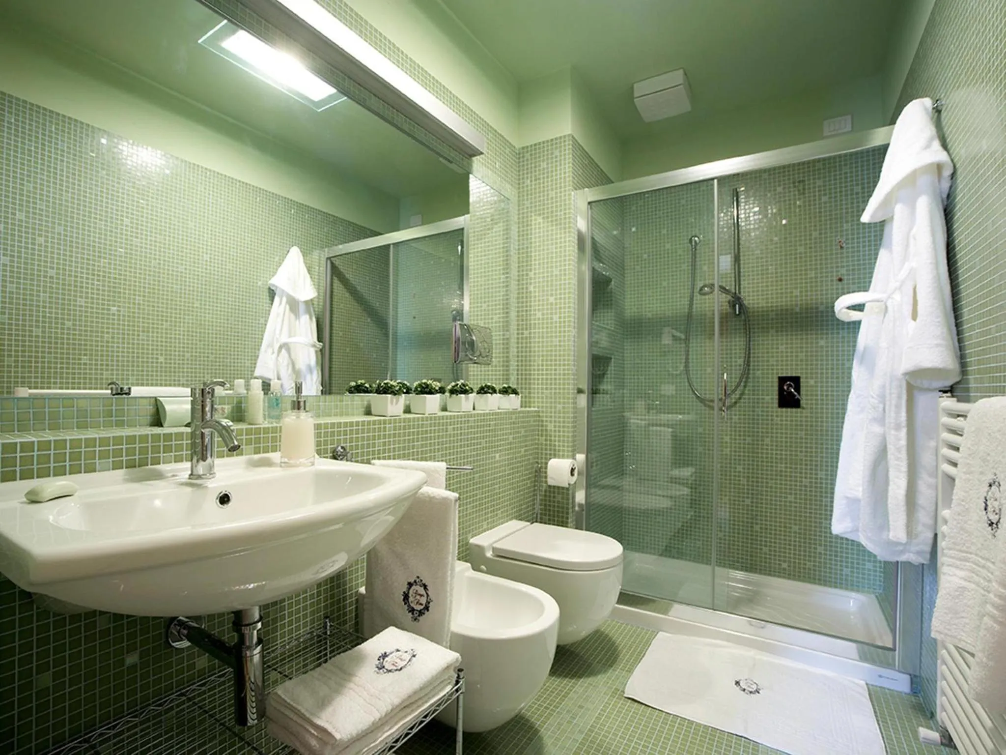 Bathroom in Giorgio e Flora Ristorante e Locanda