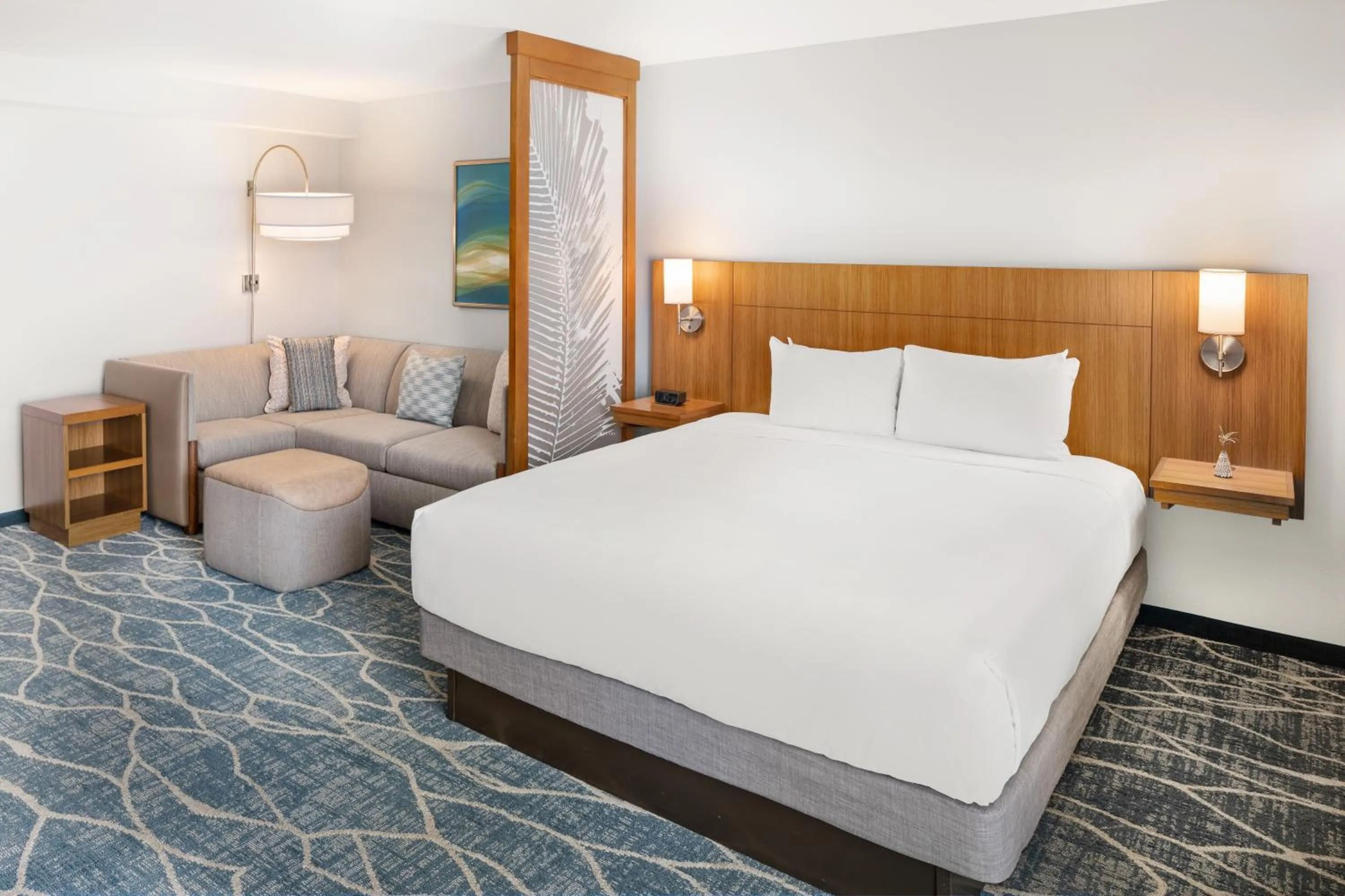 Seating area, Bed in Hyatt Place Waikiki Beach