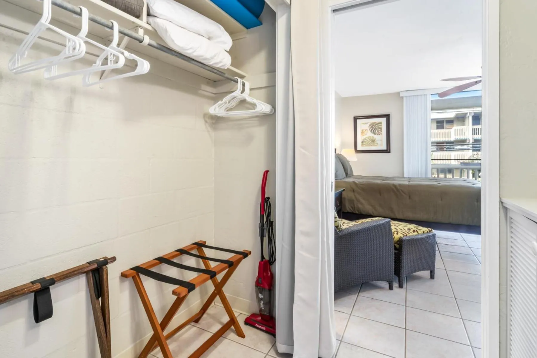 Property building in Castle Kona Bali Kai