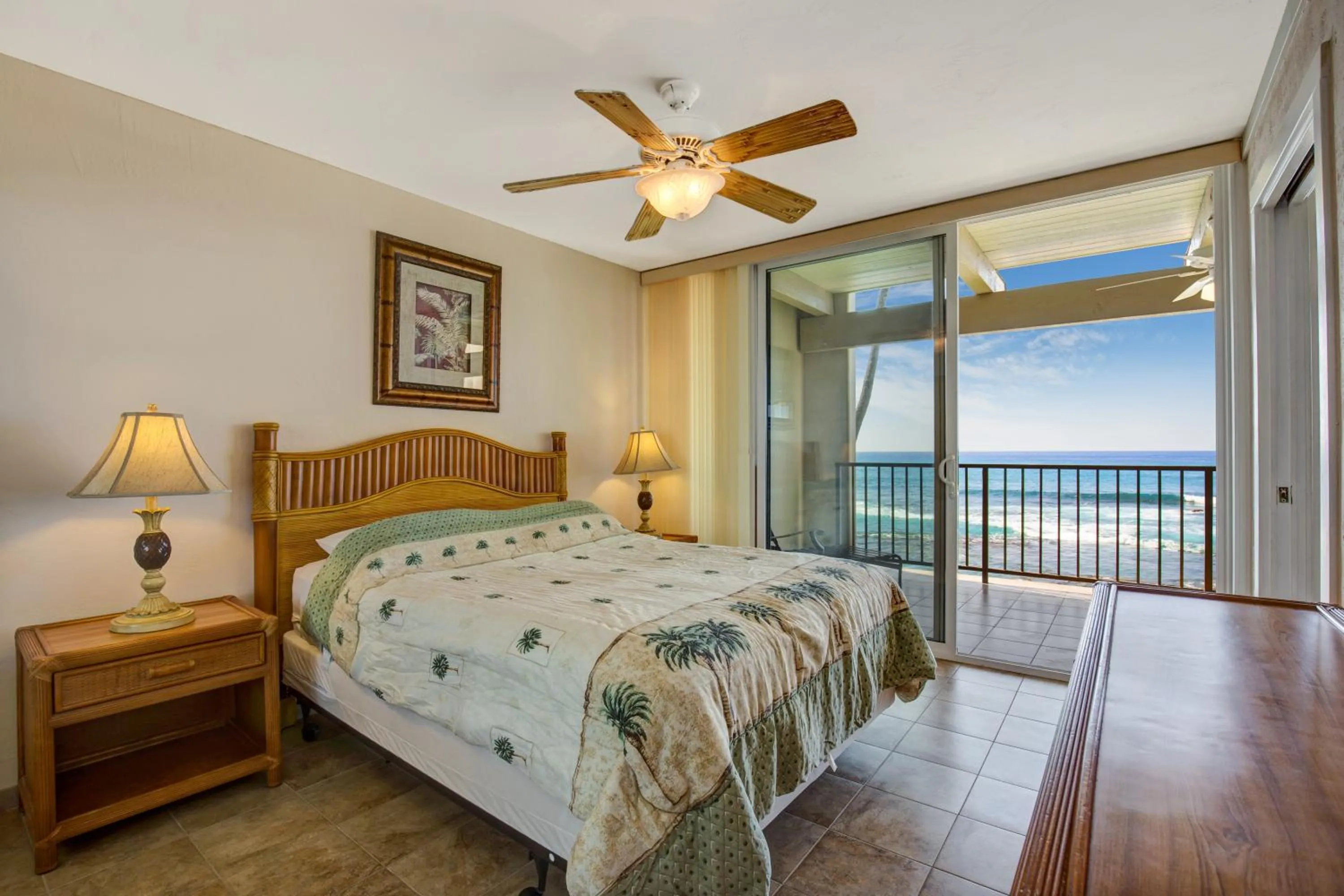 Bedroom, Bed in Castle Kona Bali Kai