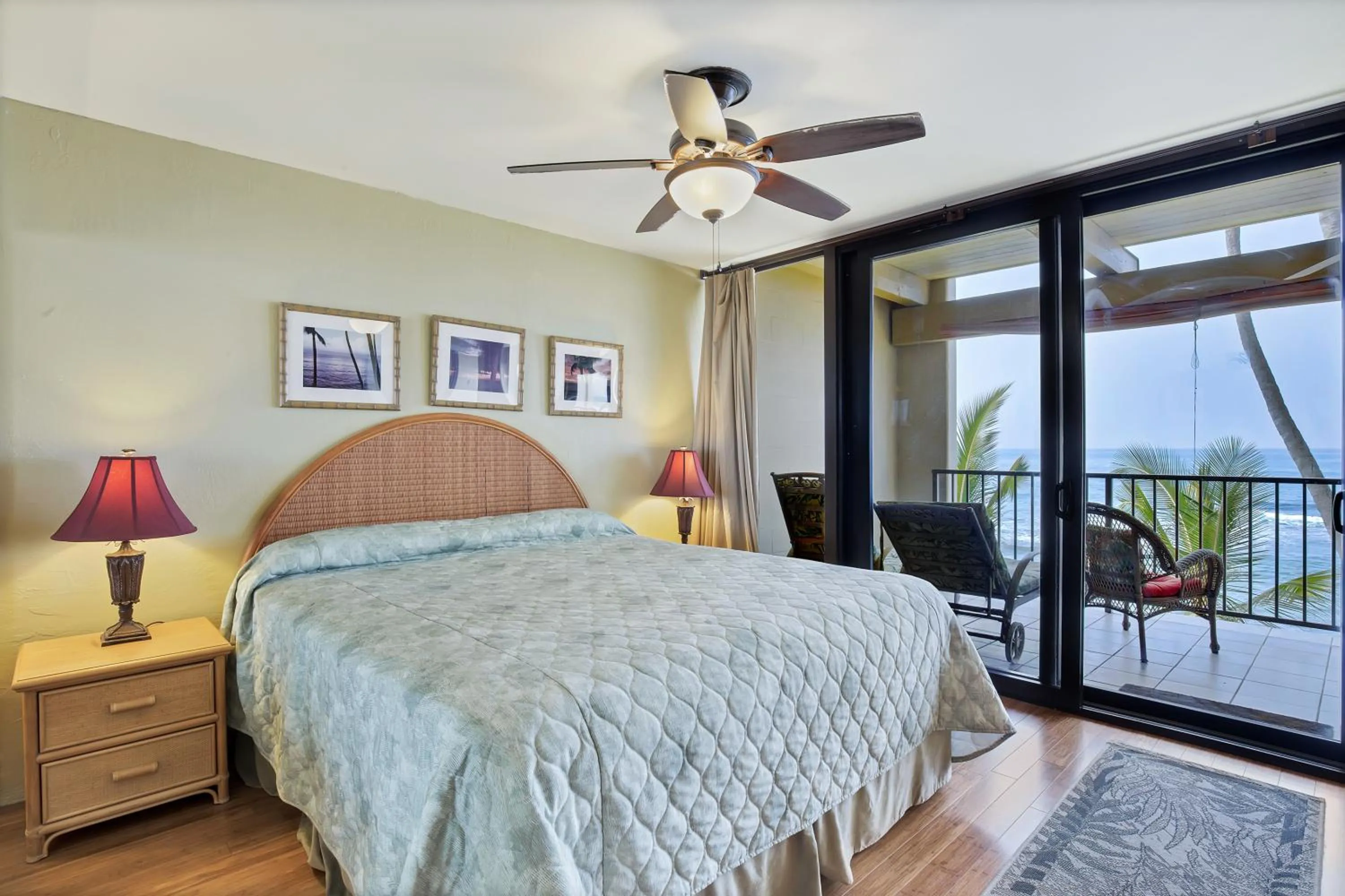 Bedroom, Bed in Castle Kona Bali Kai