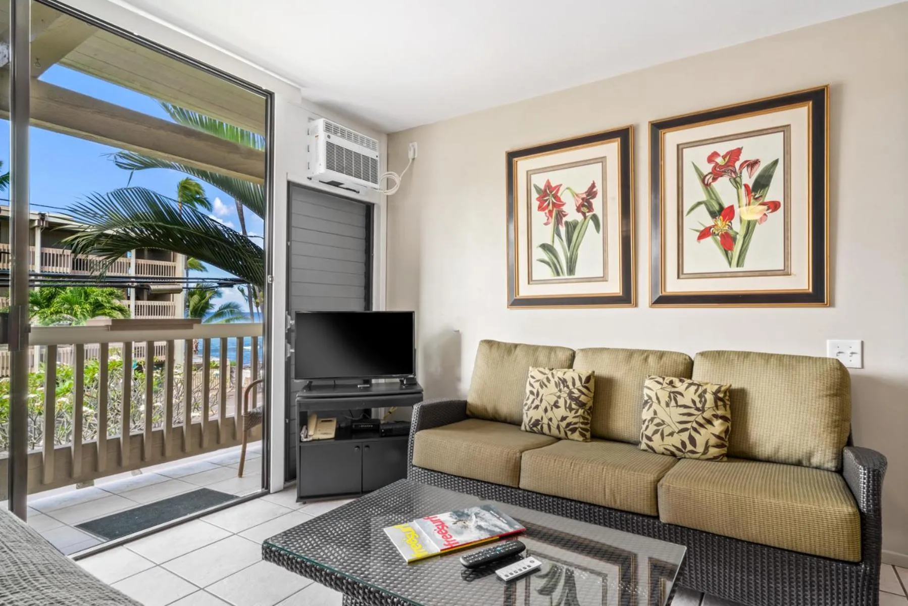 Property building in Castle Kona Bali Kai