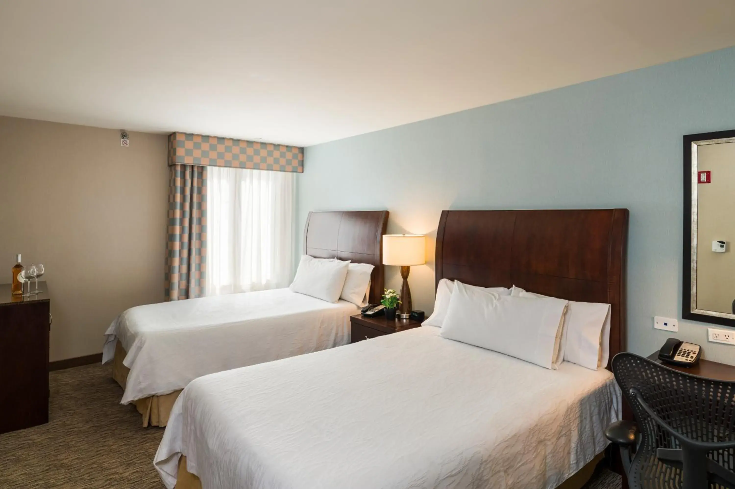 Double Room with Two Double Beds in Hilton Garden Inn New York/Tribeca Double Room with Two Double Beds in Hilton Garden Inn New York/Tribeca