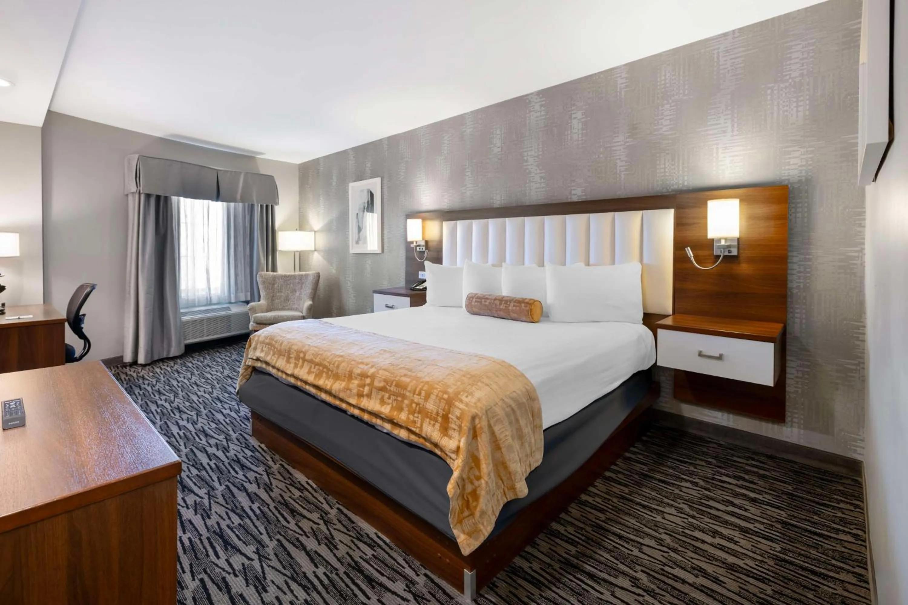 Bedroom, Bed in Best Western On The Avenue