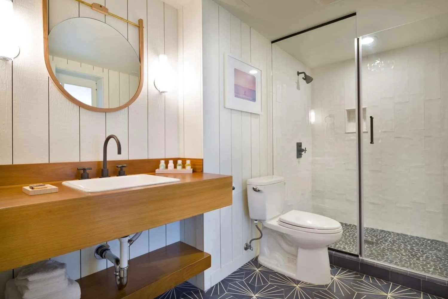 Bathroom in The Surfjack Hotel & Swim Club