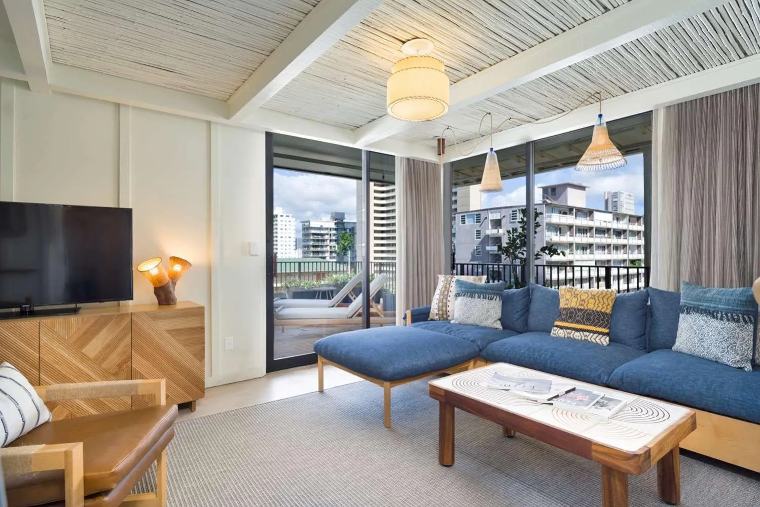 Living room in The Surfjack Hotel & Swim Club
