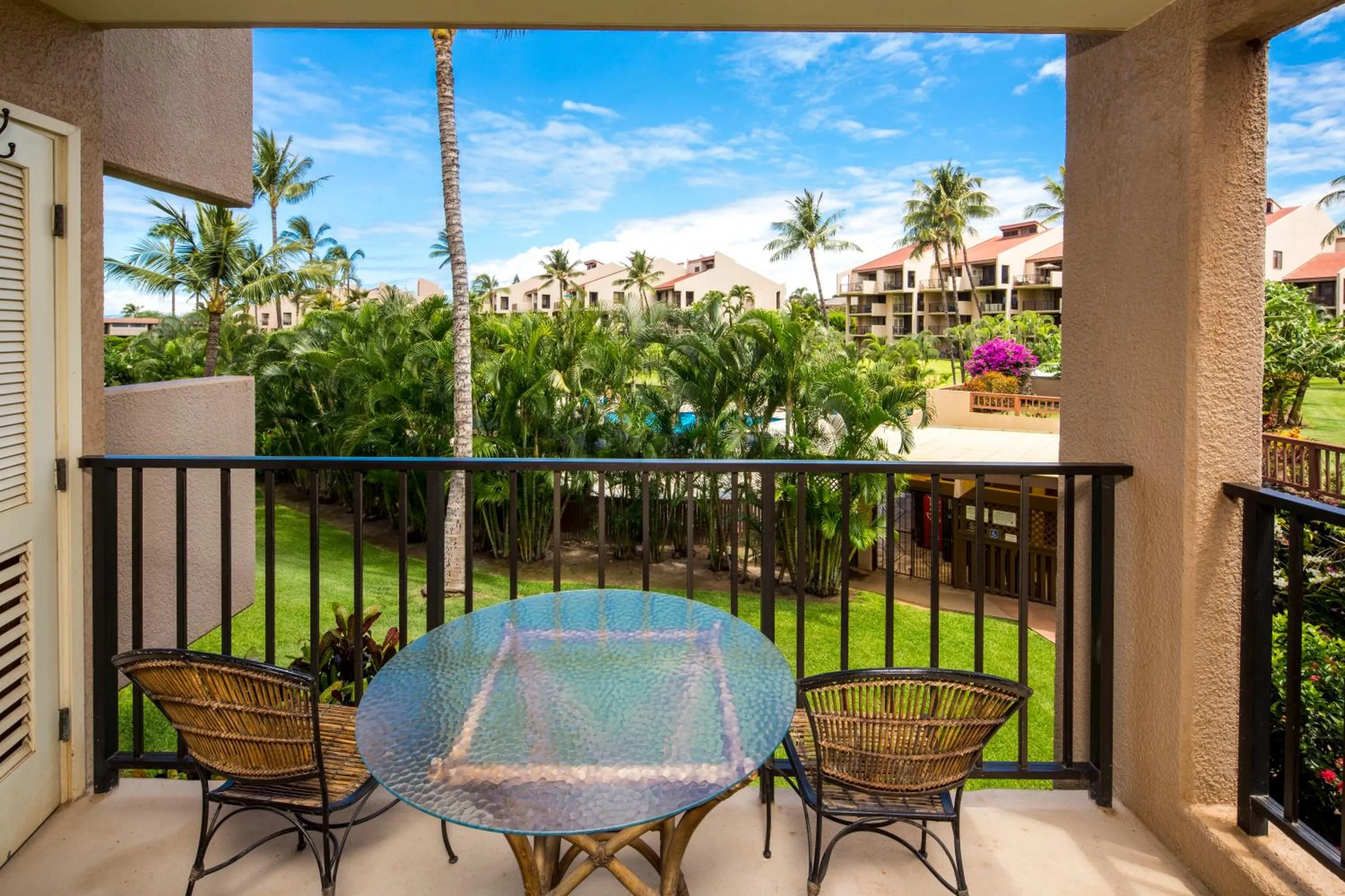 Balcony/Terrace in Castle Kama'ole Sands
