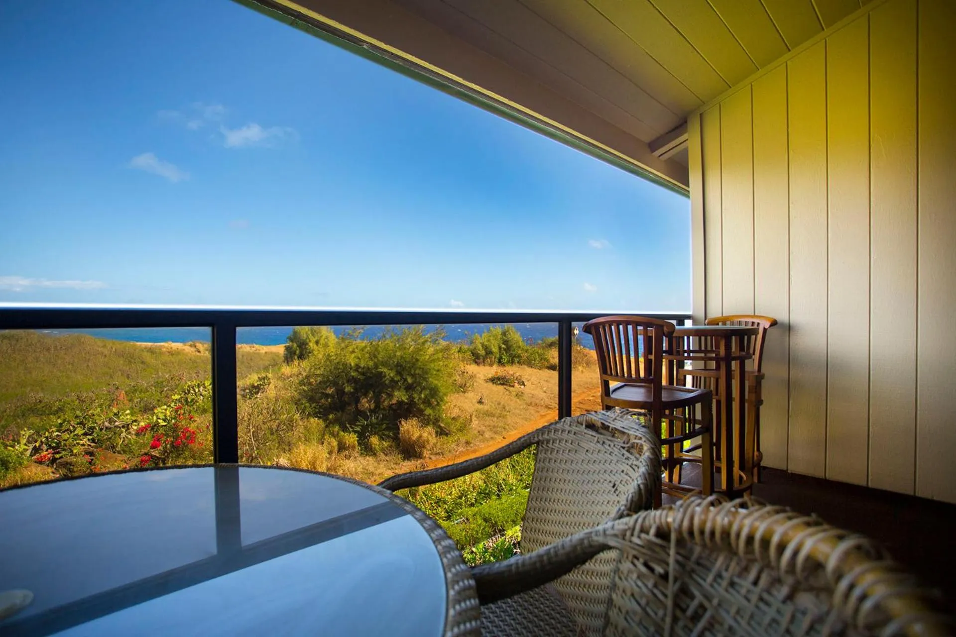 Property building in Castle At Makahuena At Poipu