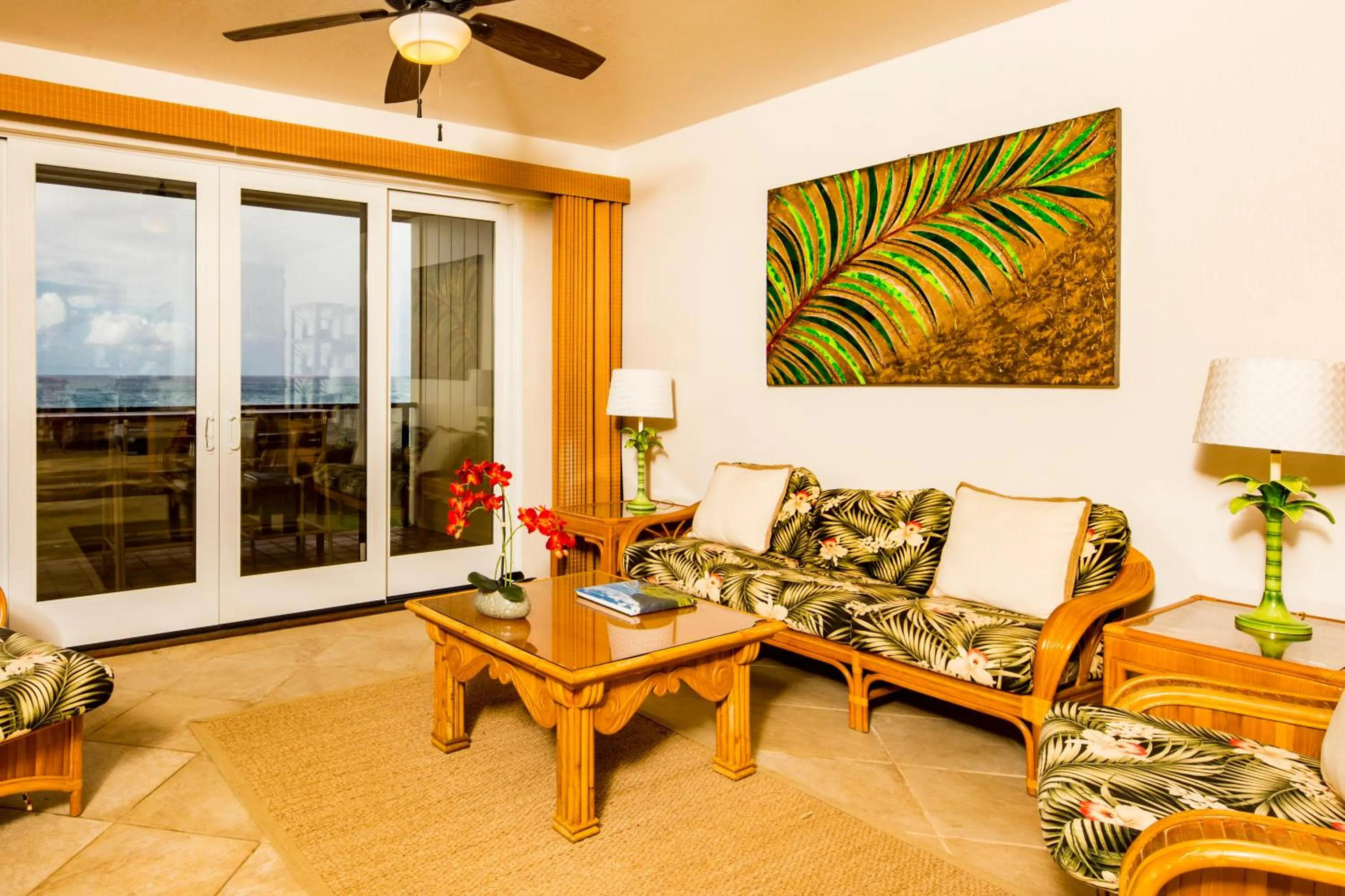 Living room in Castle At Makahuena At Poipu