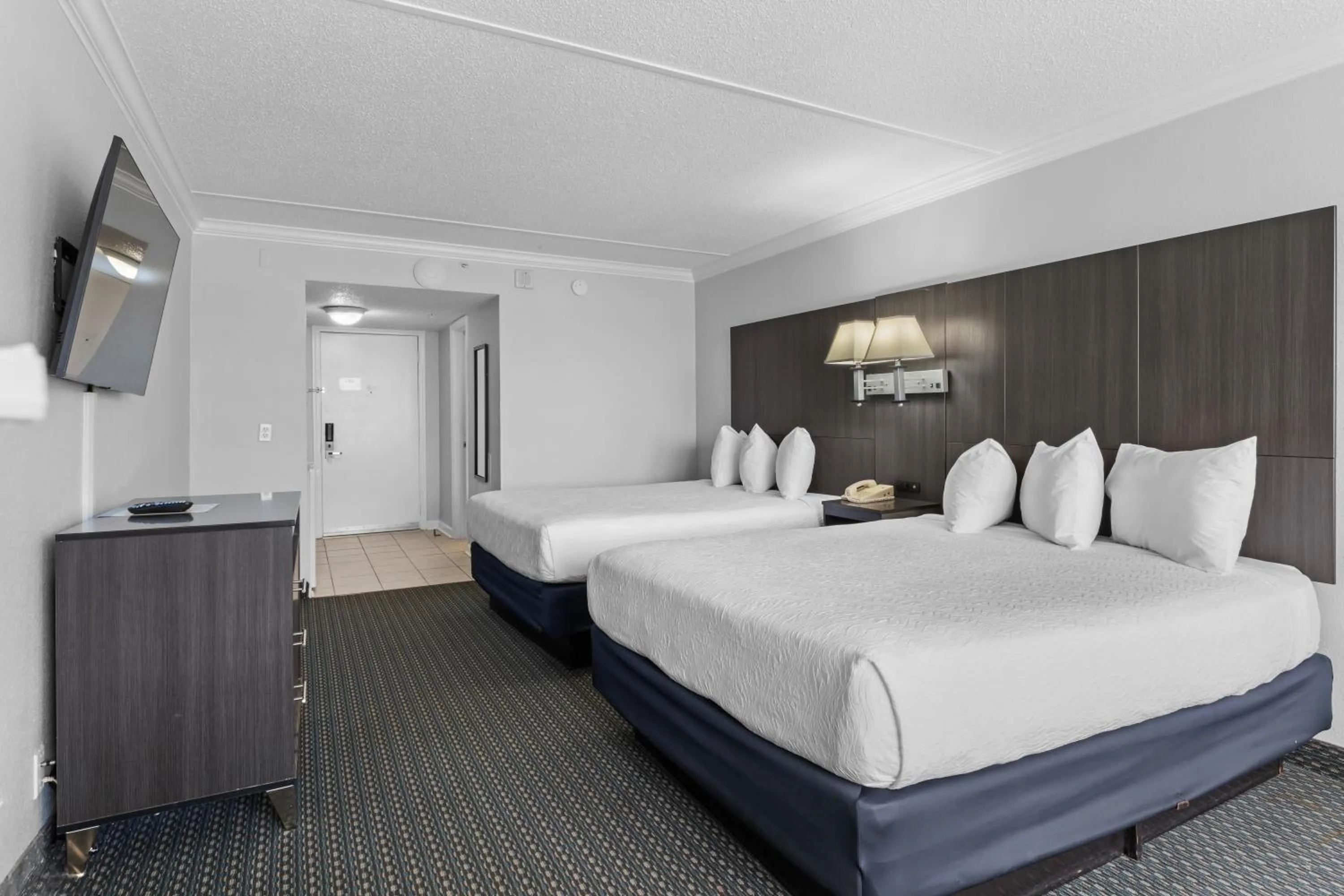 Bed in Grande Shores