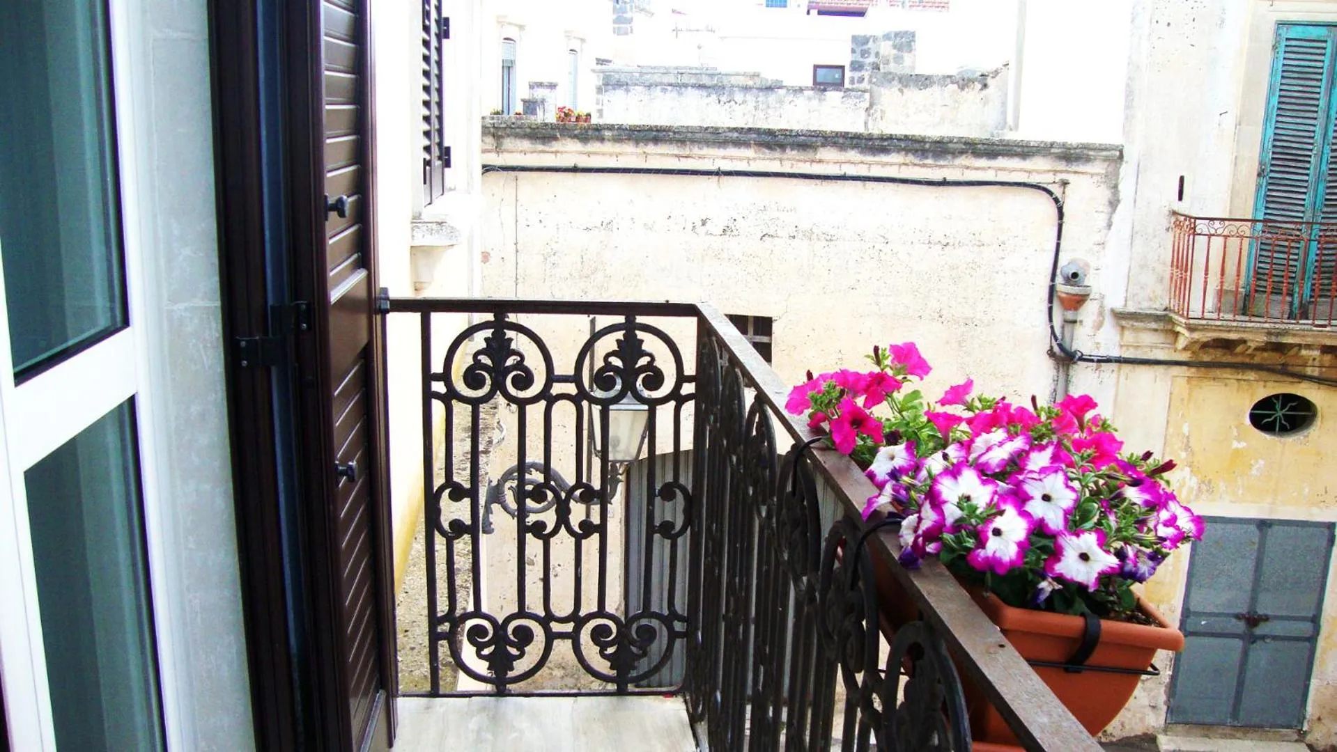 Residenza Santa Lucia B&B