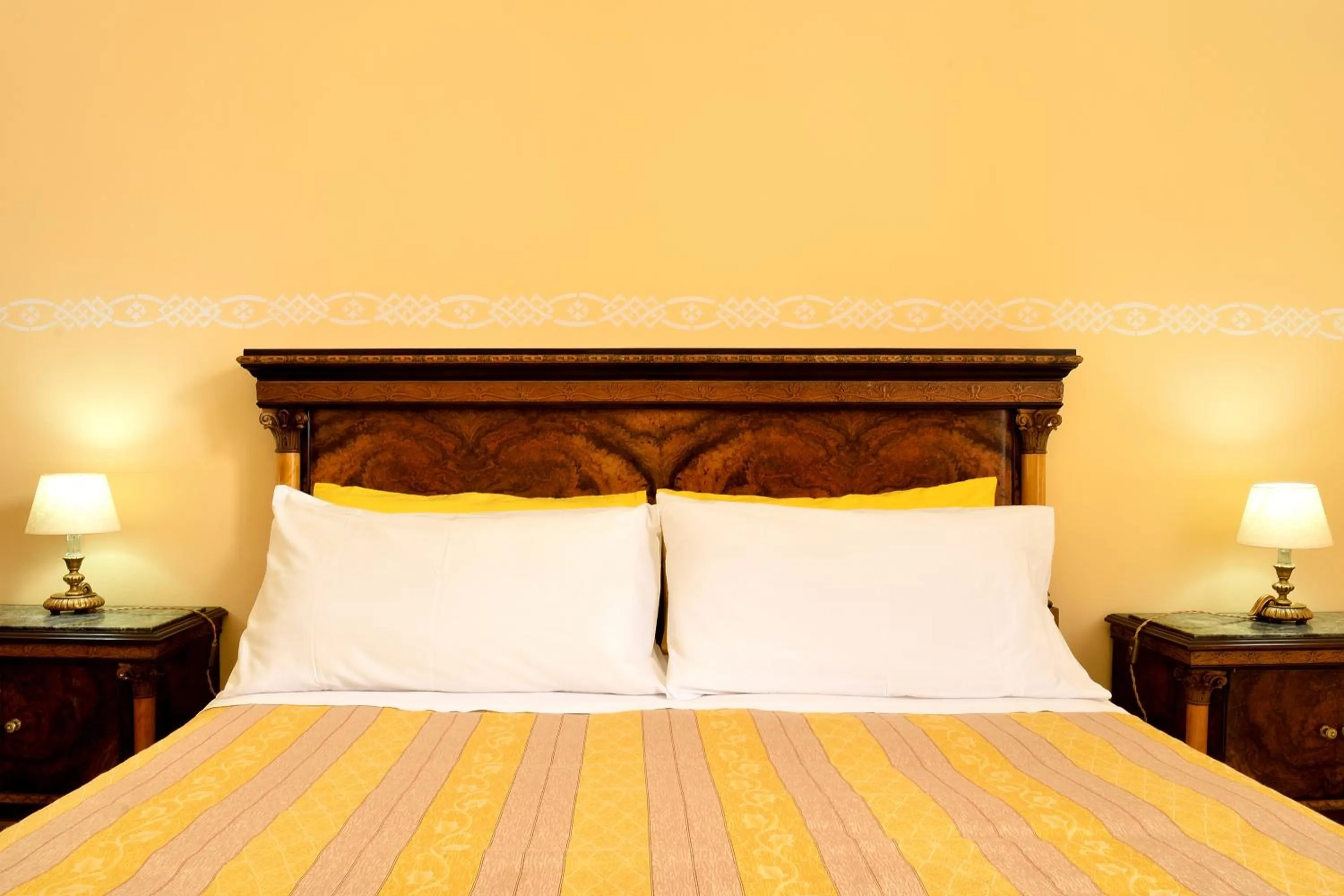 Bed in Residenza Santa Lucia B&B