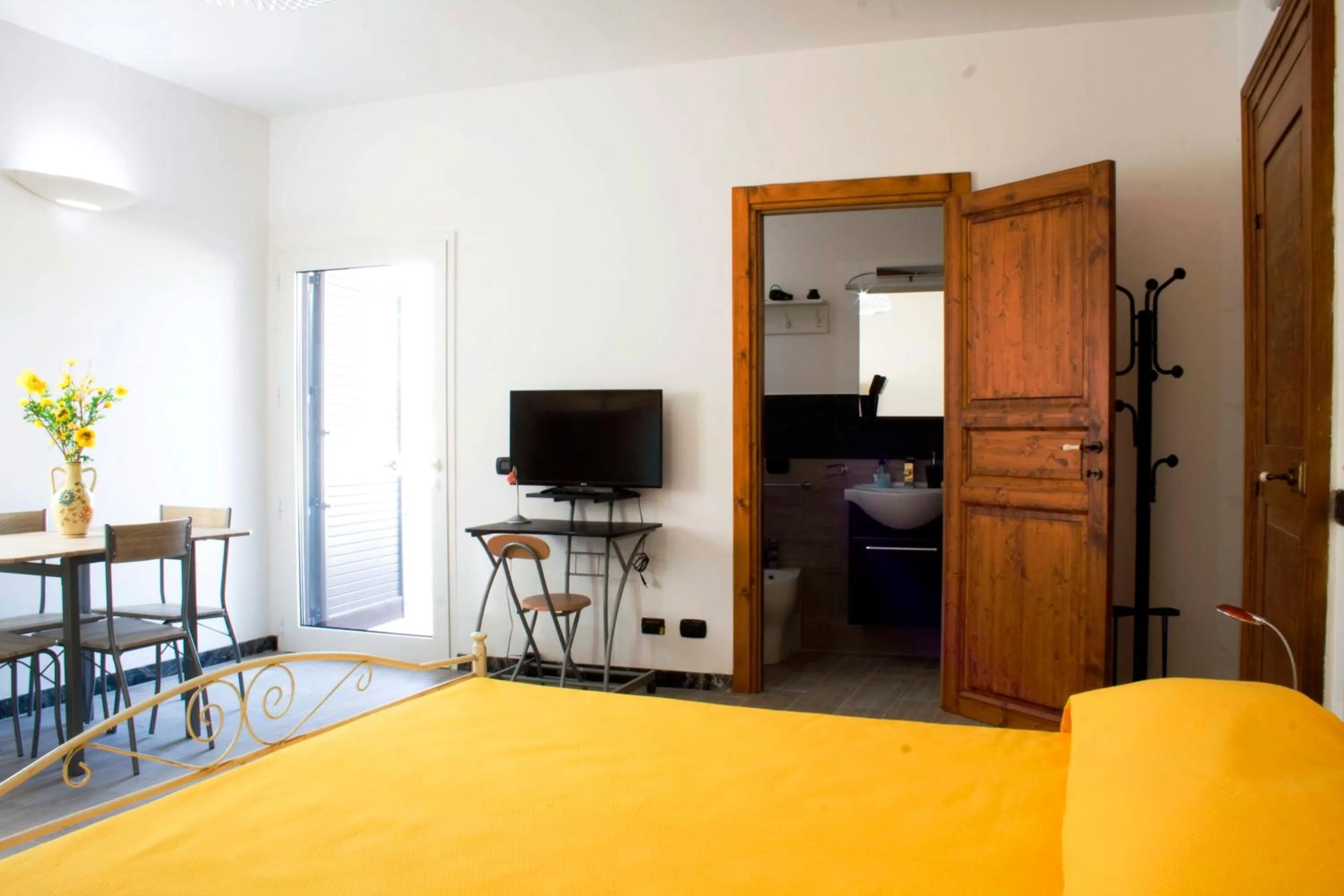 Bed in Residenza Santa Lucia B&B