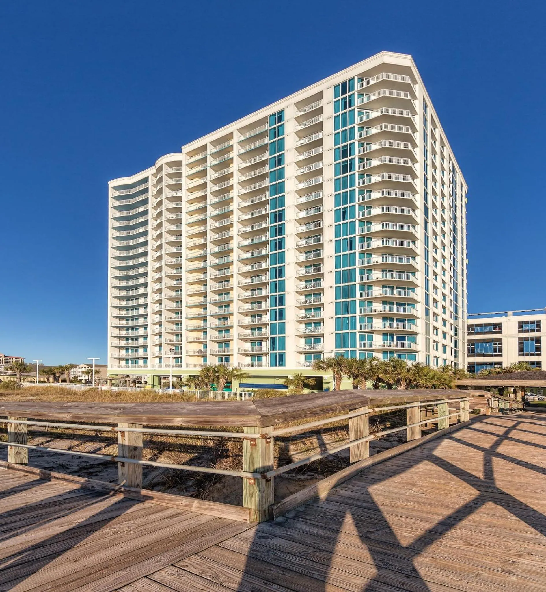 Property building in Club Wyndham Towers on the Grove