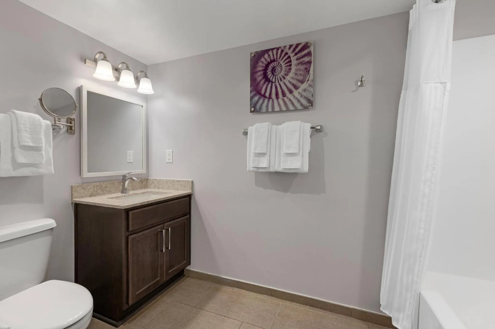 Bathroom in Club Wyndham Towers on the Grove