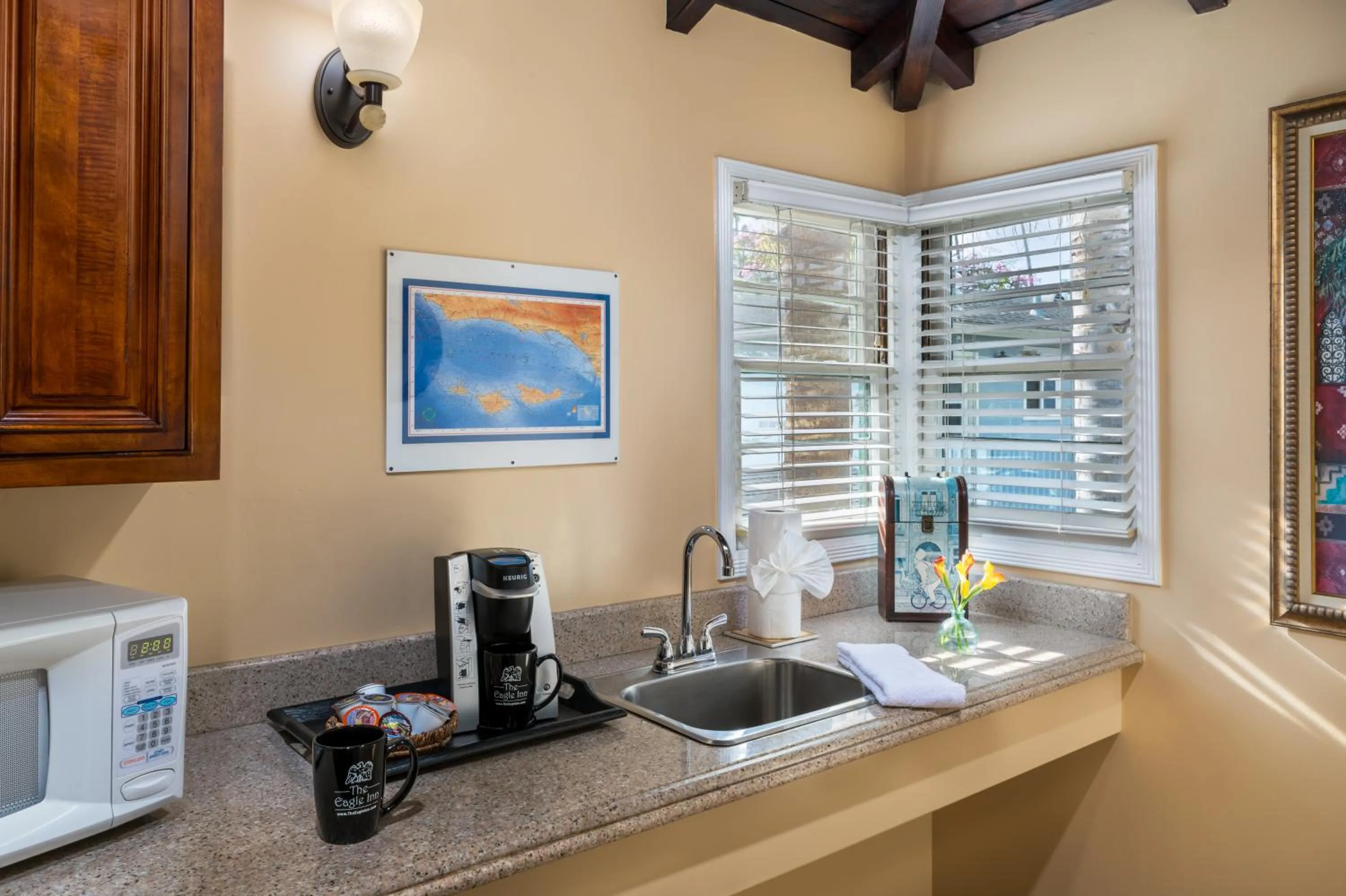 Coffee/tea facilities in The Eagle Inn