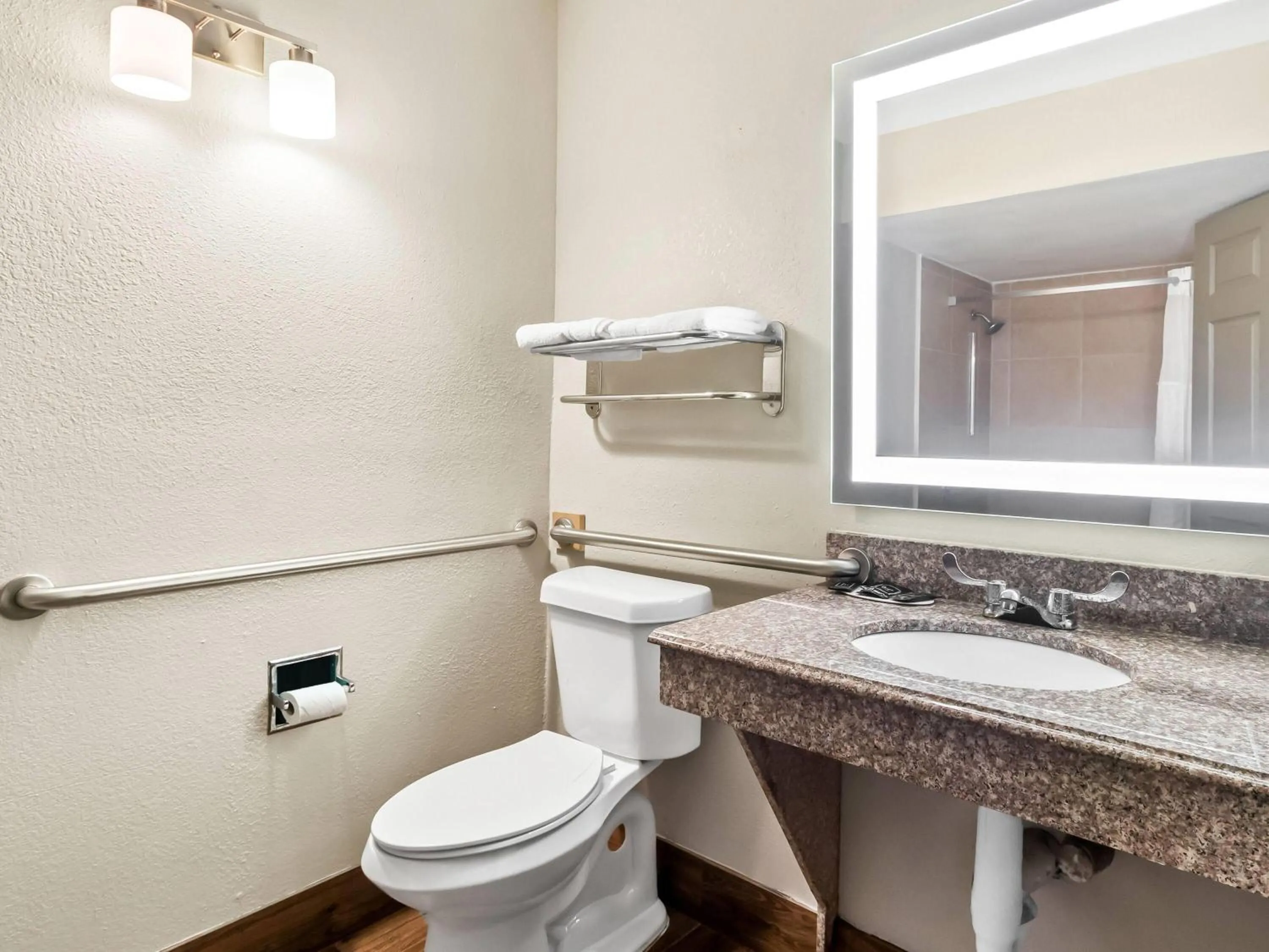 Bathroom in Days Inn by Wyndham Houston East