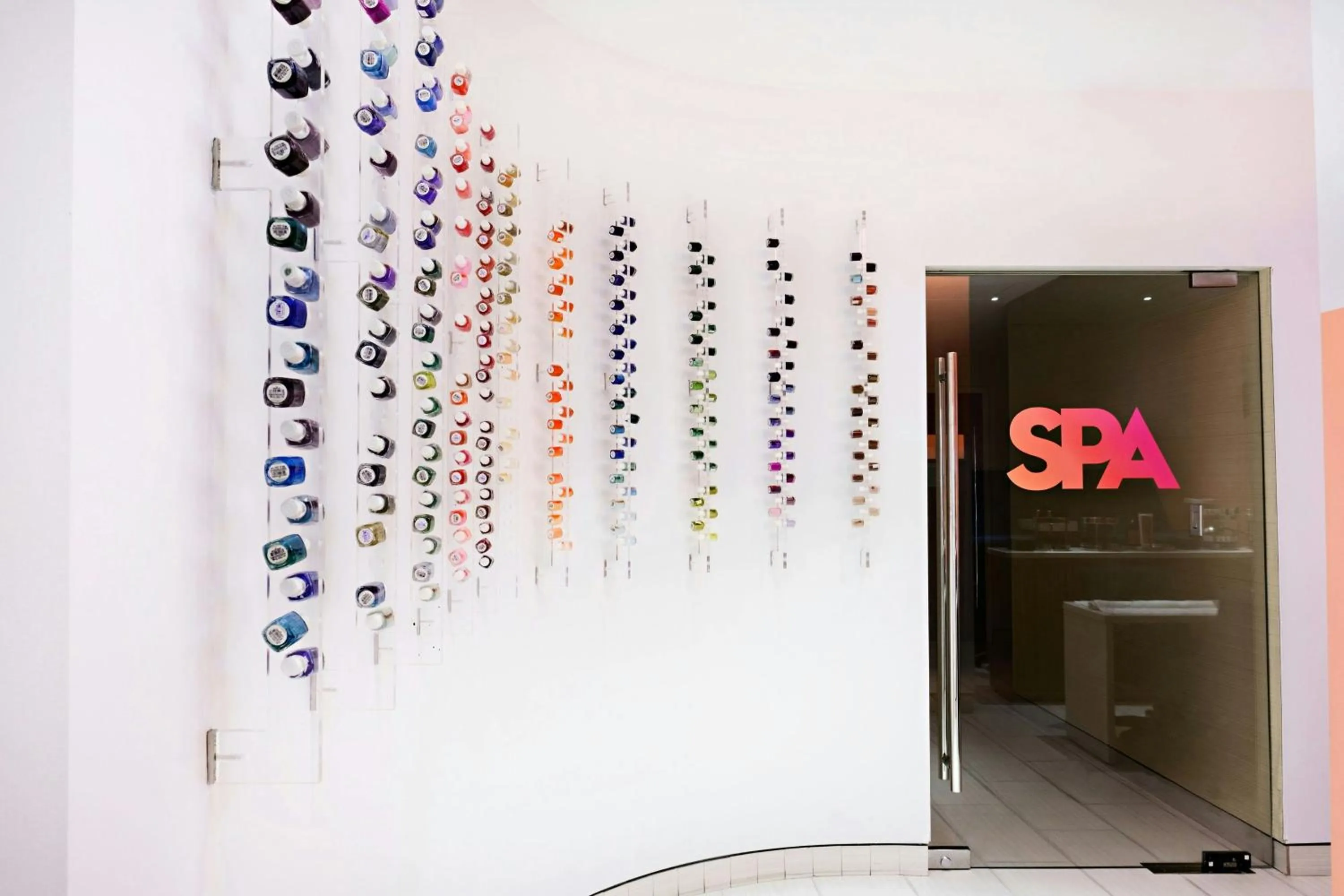 Spa and wellness centre/facilities in W Atlanta Downtown