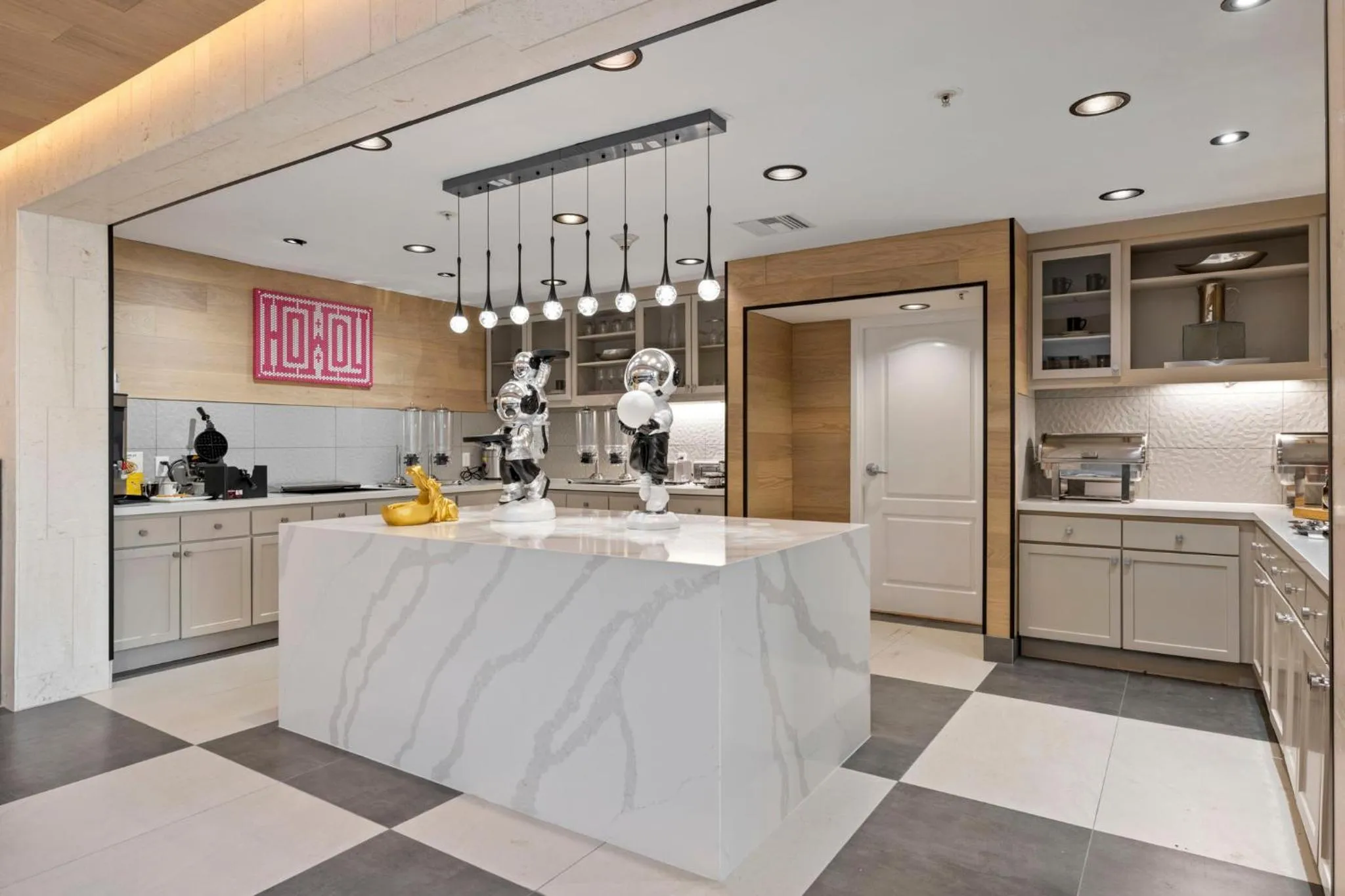 Breakfast in Kompose Boutique Hotel Houston Cy-Fair