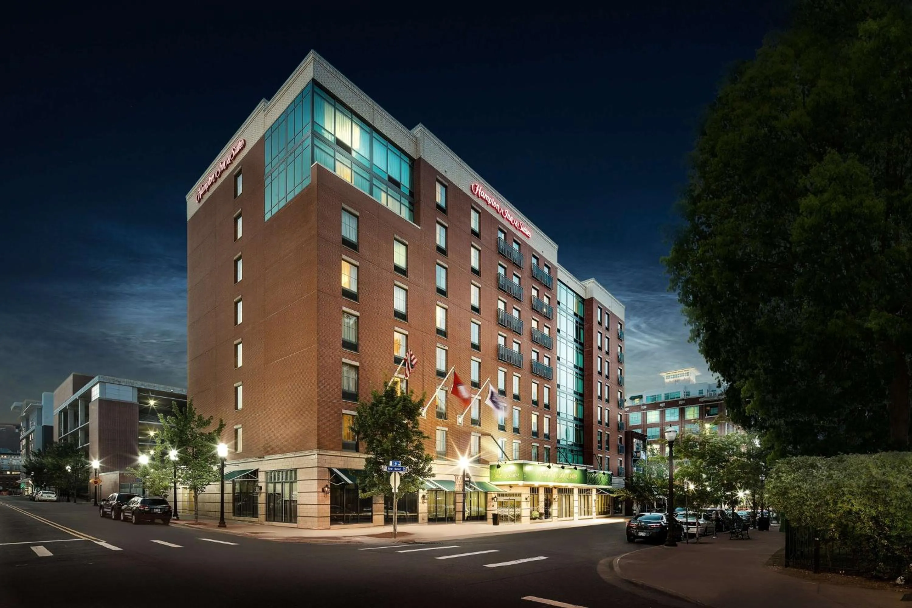 Property building in Hampton Inn & Suites Little Rock-Downtown