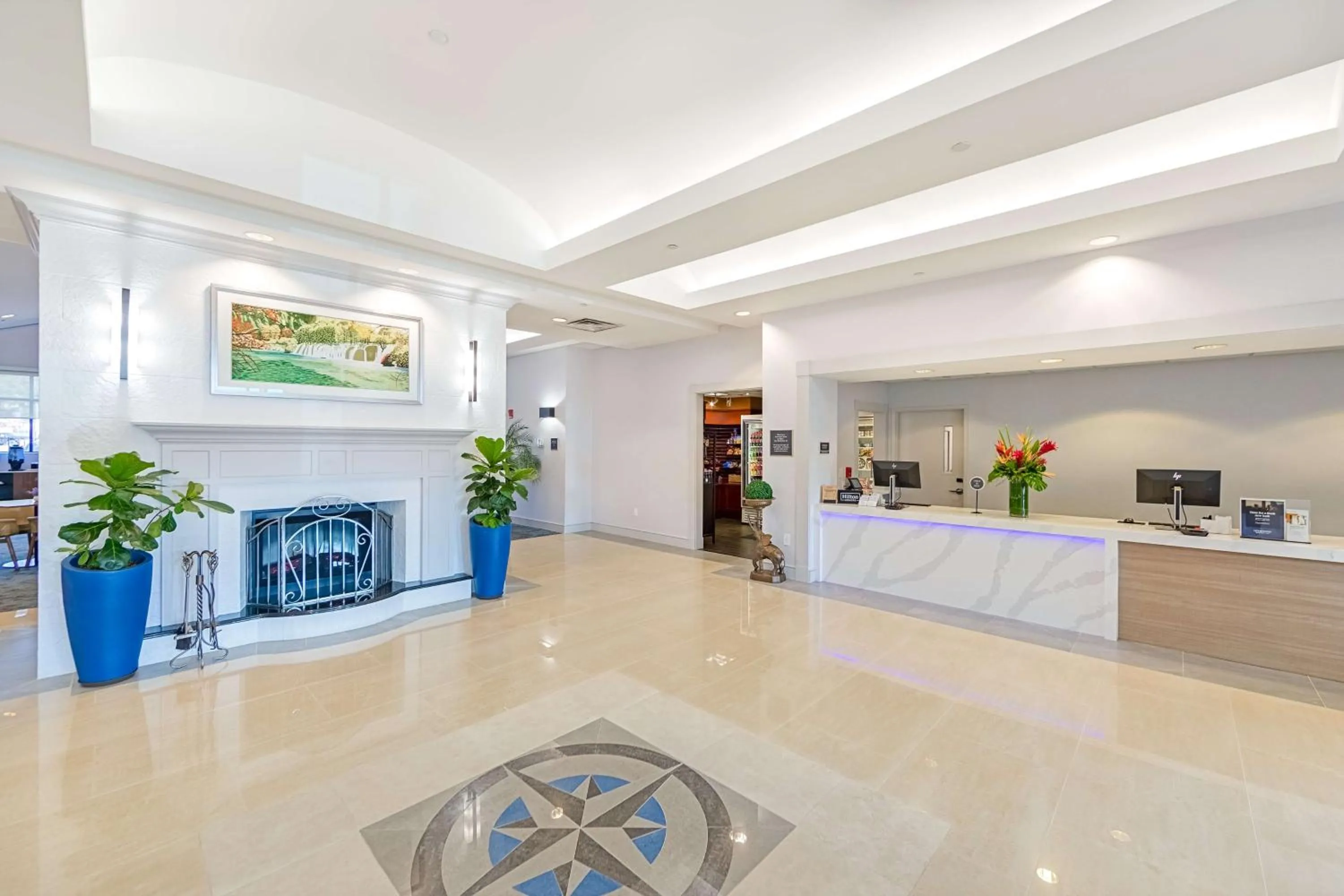 Lobby or reception in Homewood Suites by Hilton East Rutherford - Meadowlands, NJ