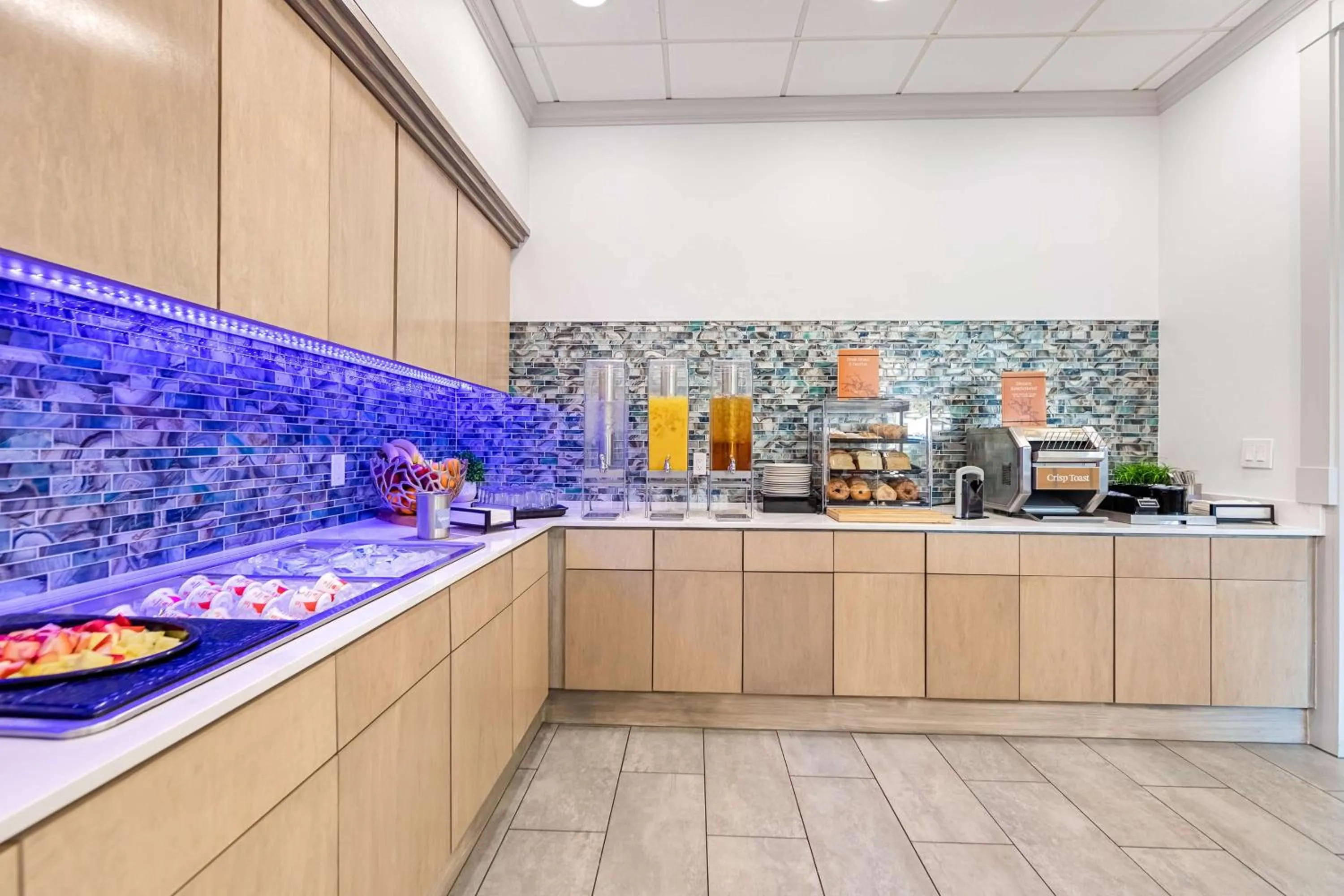 Breakfast in Homewood Suites by Hilton East Rutherford - Meadowlands, NJ