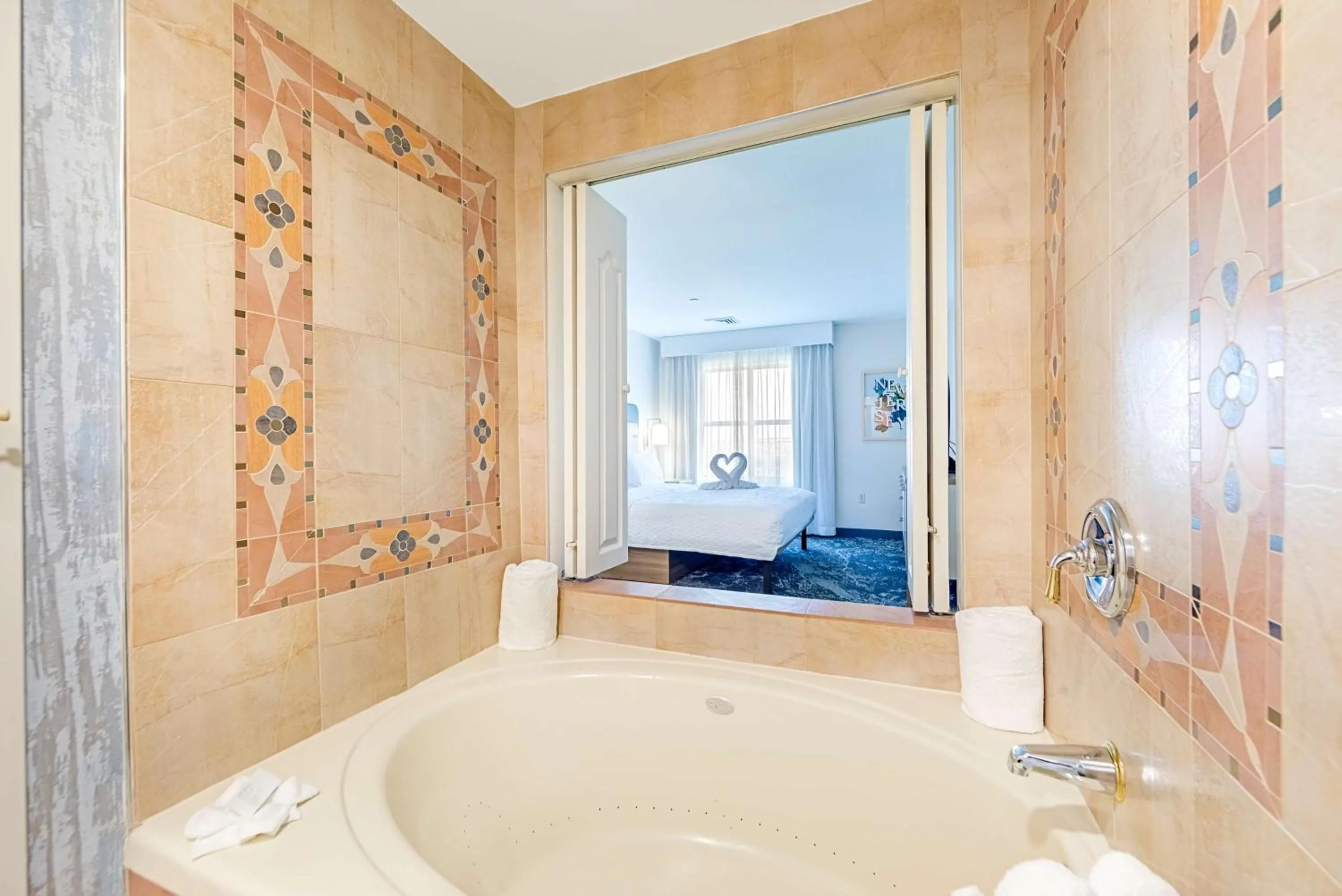 Bathroom in Homewood Suites by Hilton East Rutherford - Meadowlands, NJ