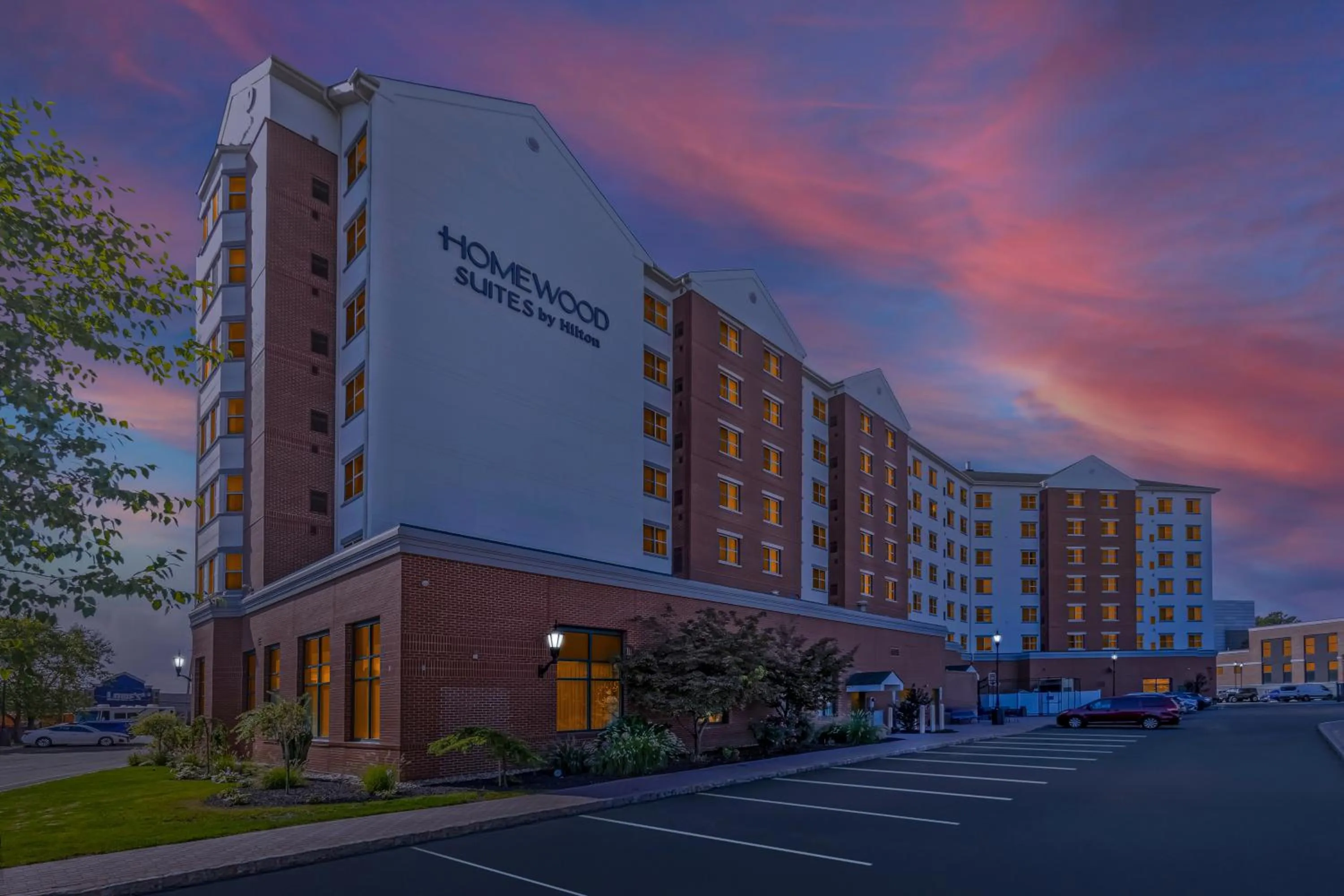 Property building in Homewood Suites by Hilton East Rutherford - Meadowlands, NJ
