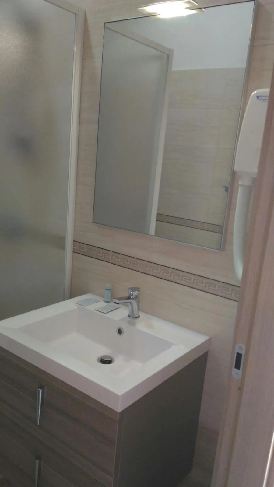 Bathroom in Il Girasole Formia Guesthouse rooms