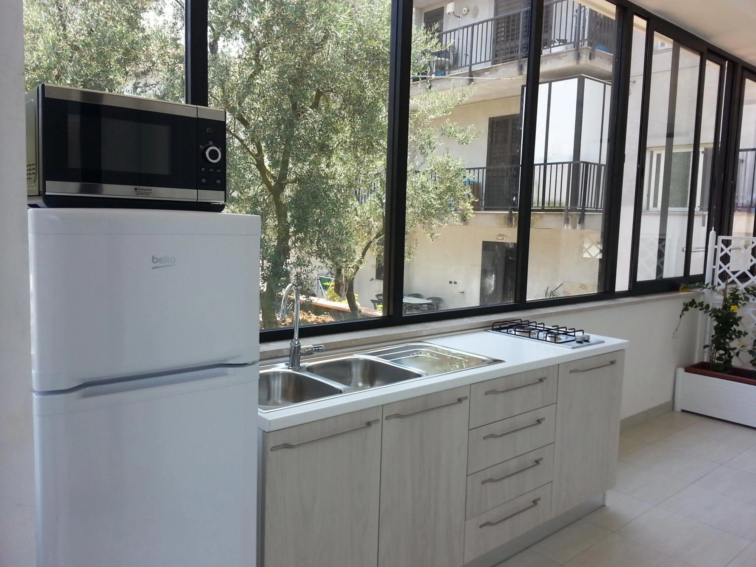 Kitchen or kitchenette in Il Girasole Formia Guesthouse rooms