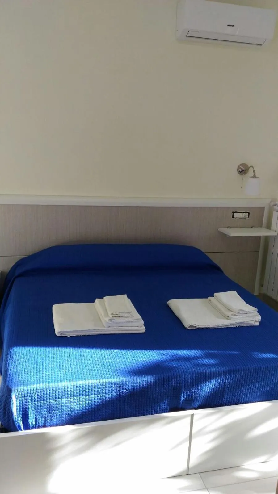 Photo of the whole room, Bed in Il Girasole Formia Guesthouse rooms