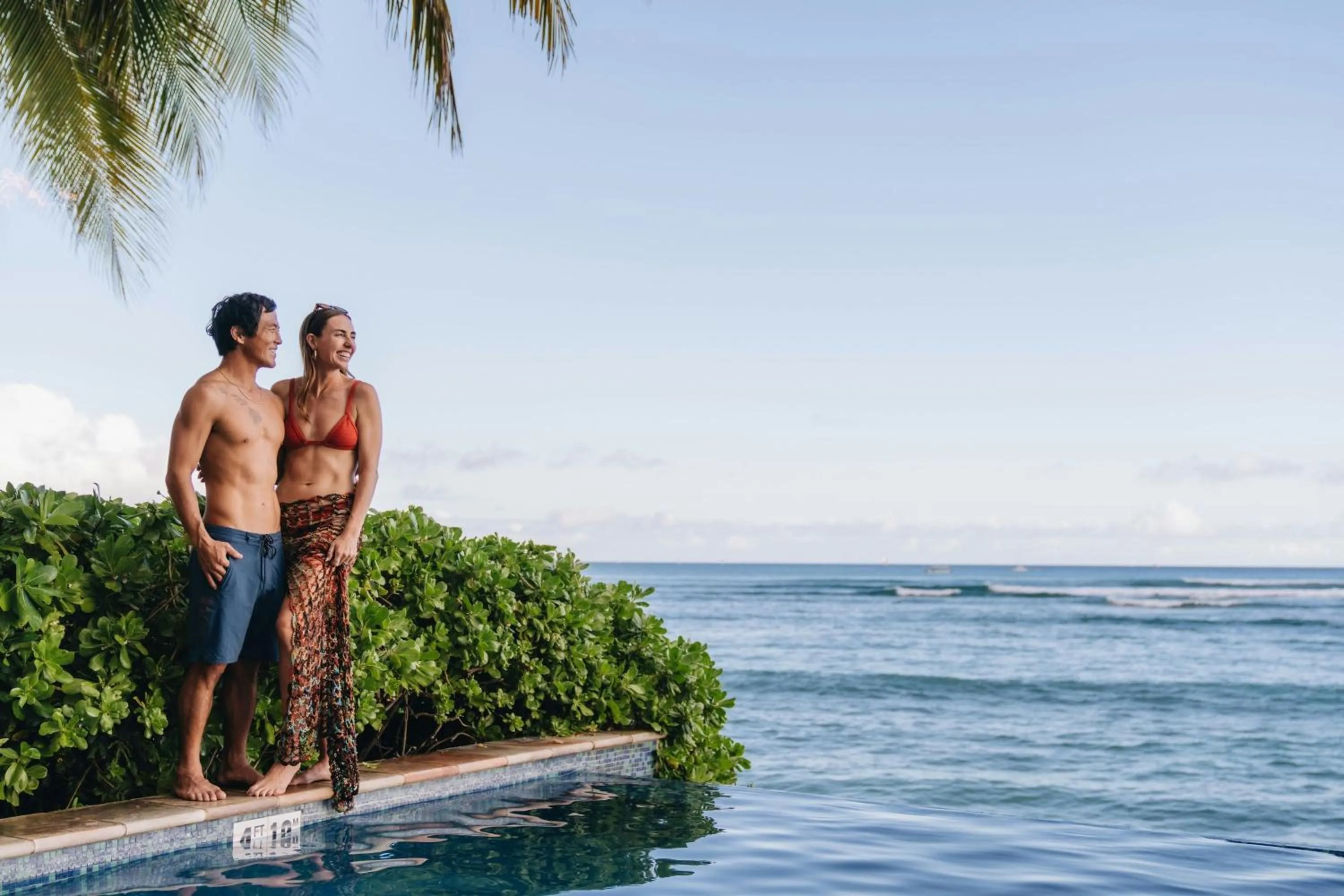 Swimming pool in Sheraton Waikiki Beach Resort
