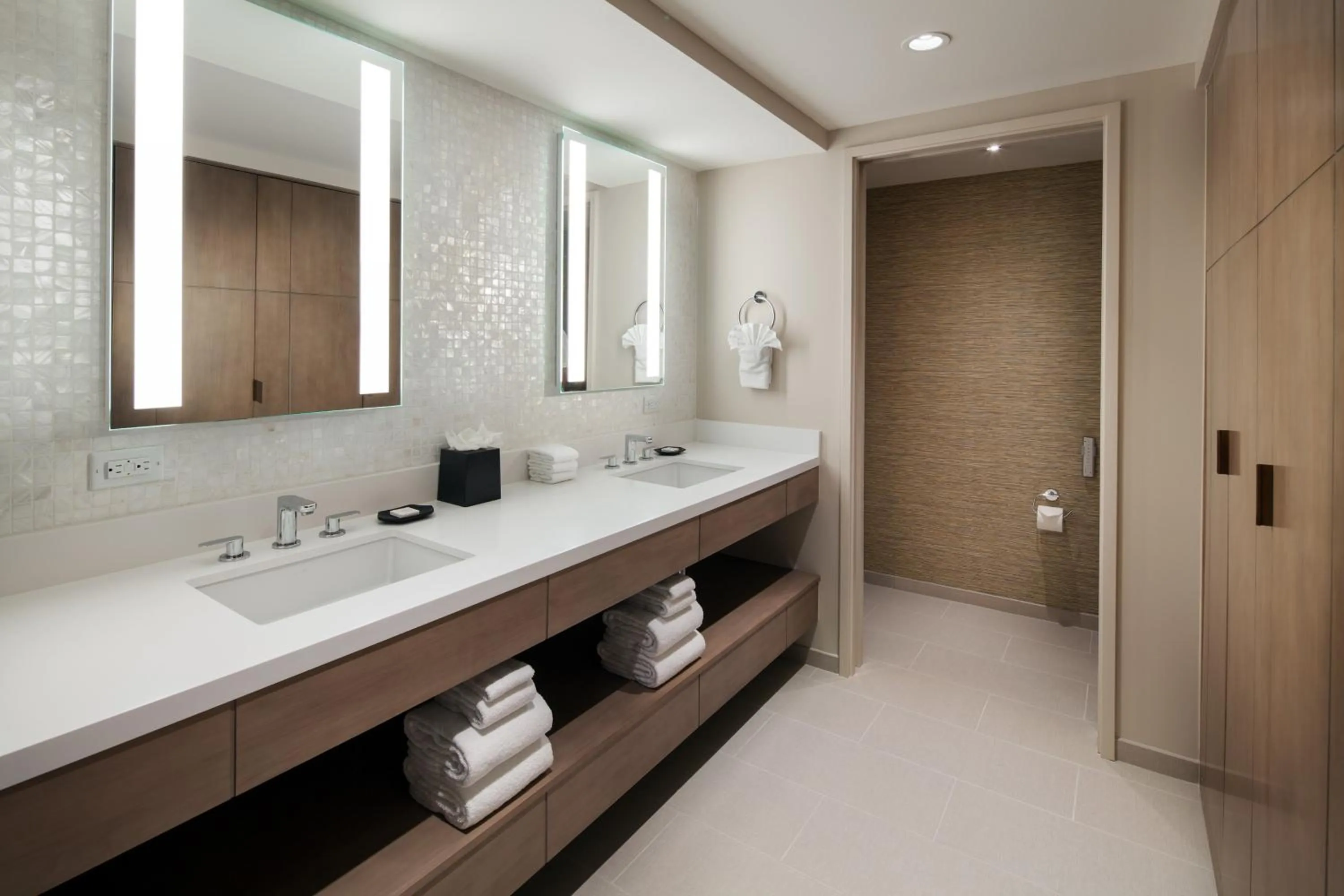 Bathroom in Sheraton Waikiki Beach Resort